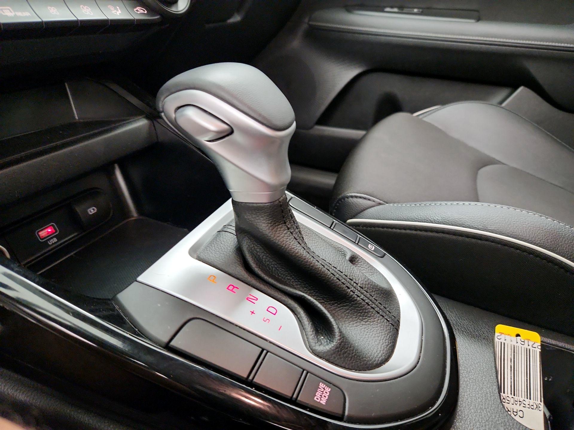 Thumbnail: 2024 Kia Forte - 17
