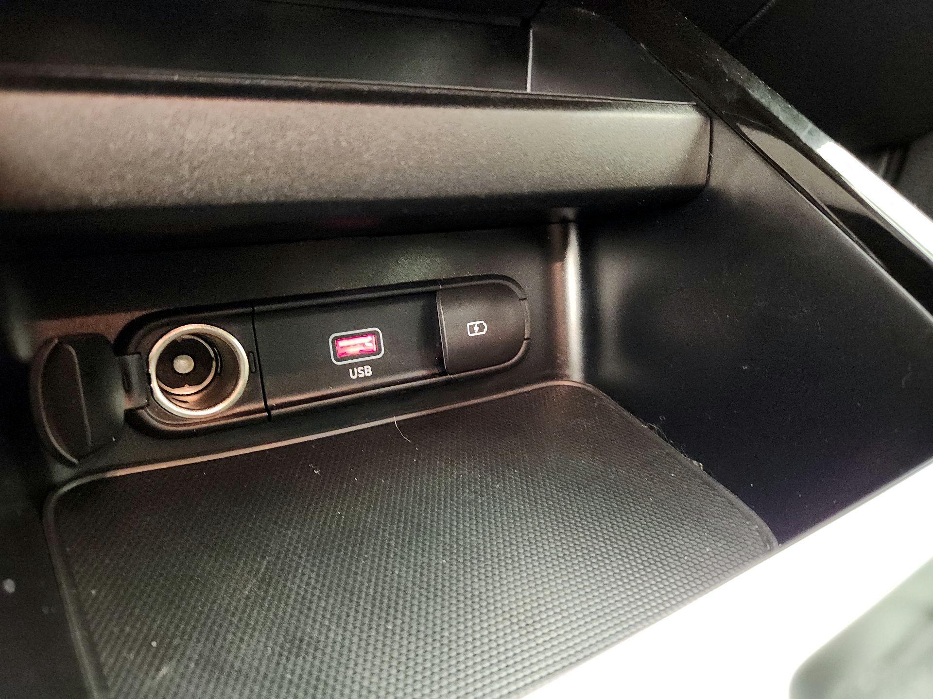Thumbnail: 2024 Kia Forte - 18