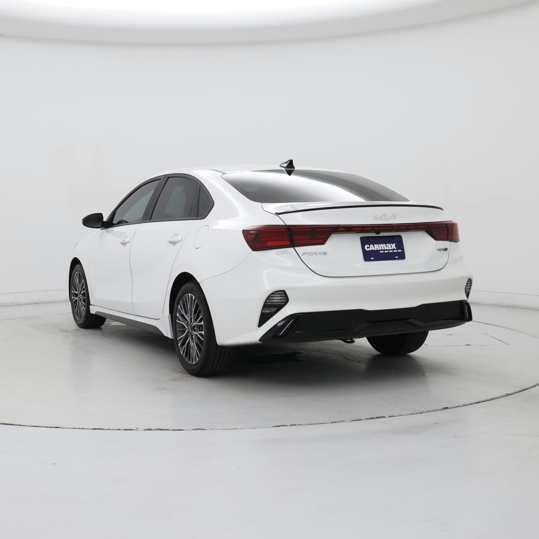 Thumbnail: 2024 Kia Forte - 2
