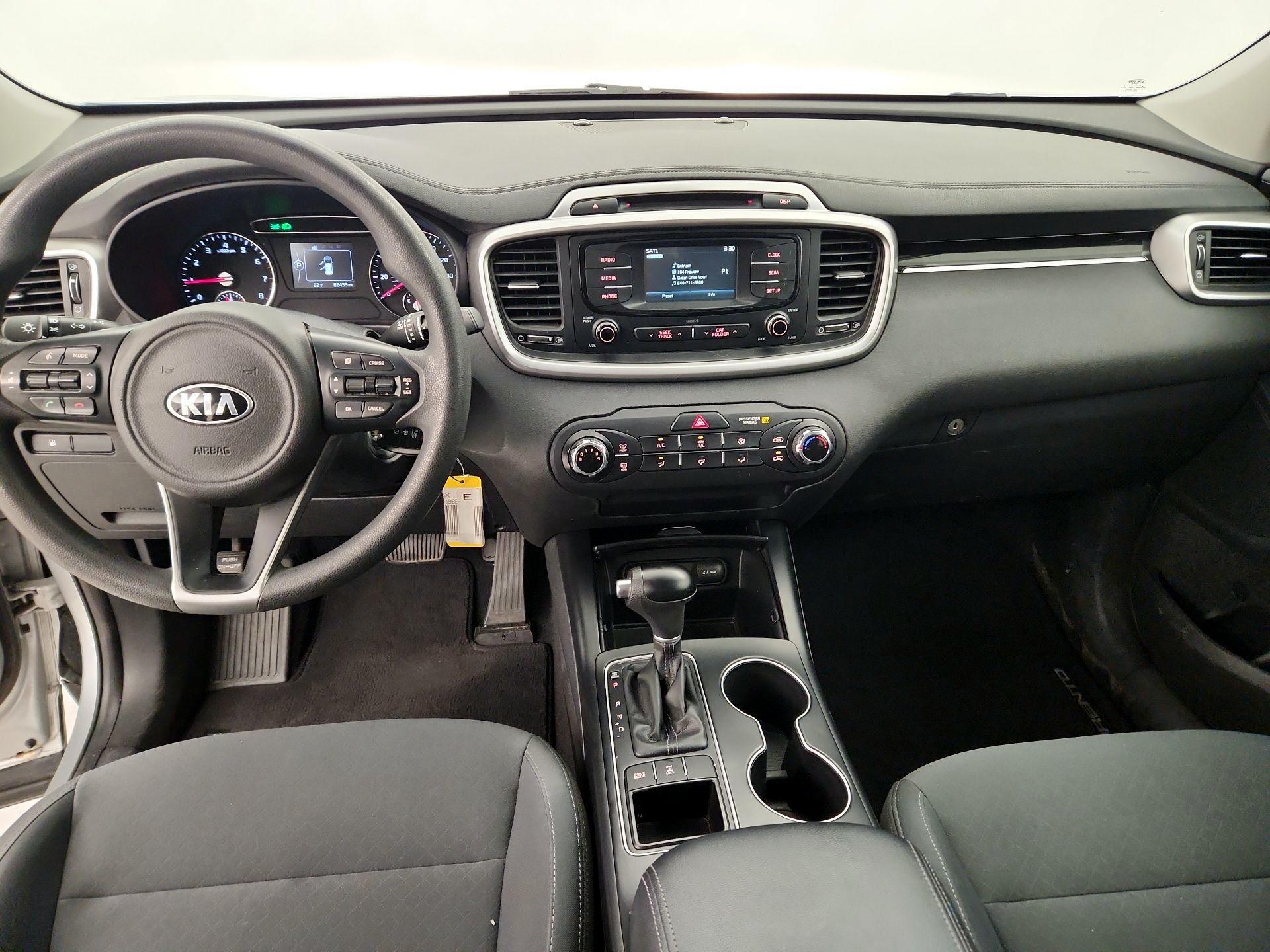 Thumbnail: 2018 Kia Sorento - 9