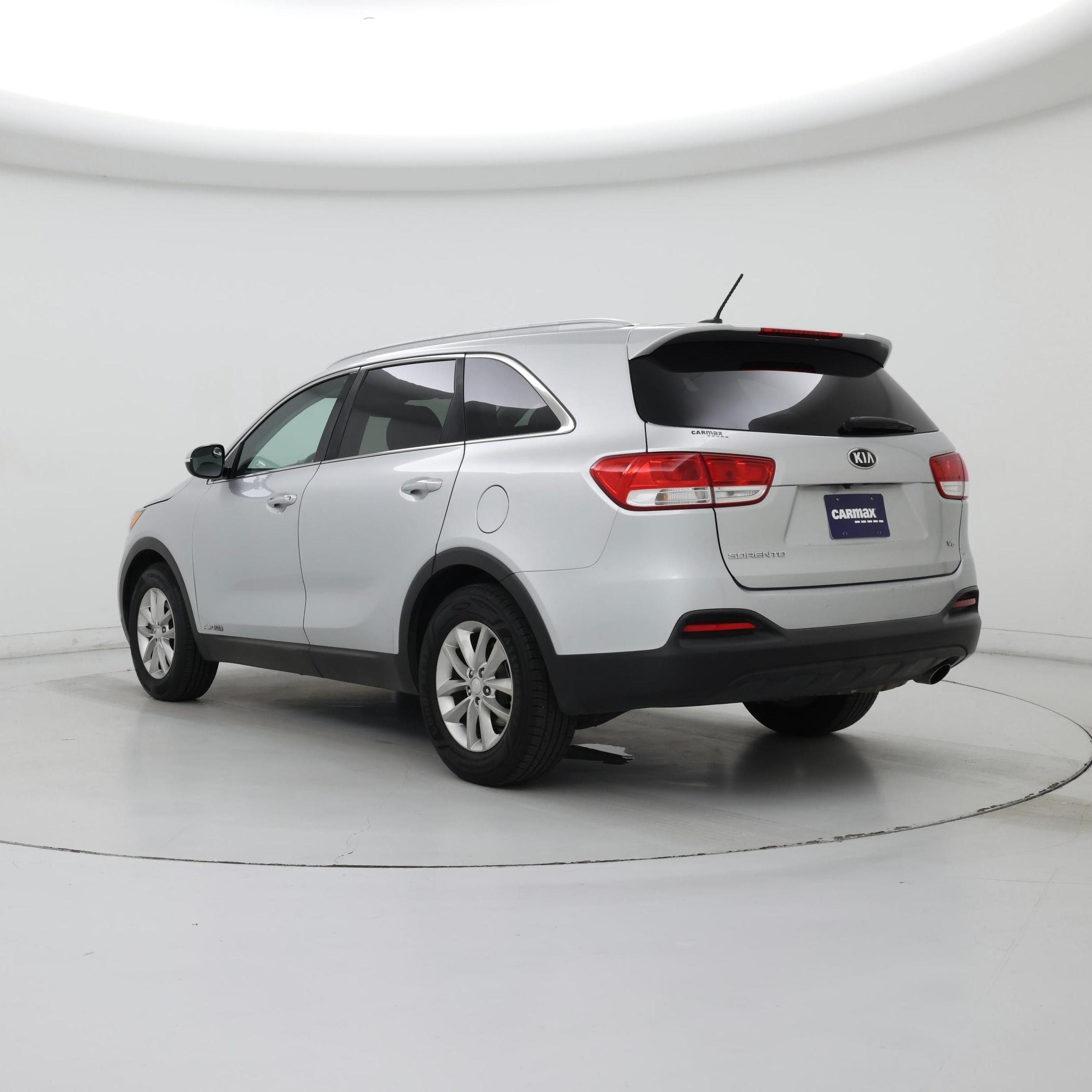 Thumbnail: 2018 Kia Sorento - 2