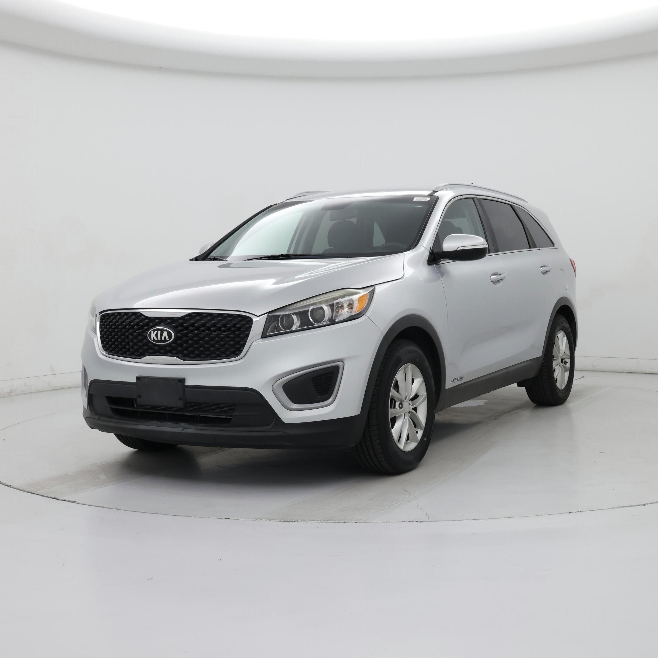 Thumbnail: 2018 Kia Sorento - 4