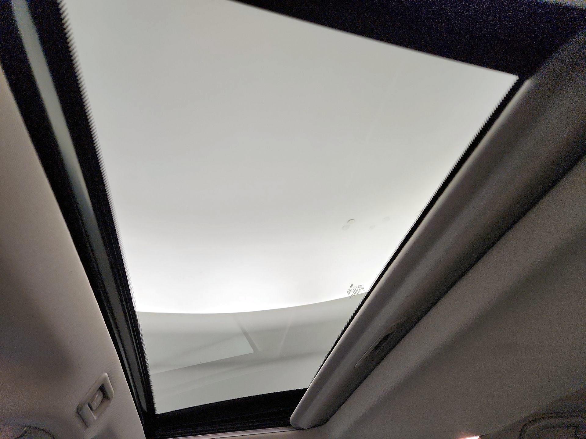 Thumbnail: 2014 INFINITI QX60 - 19