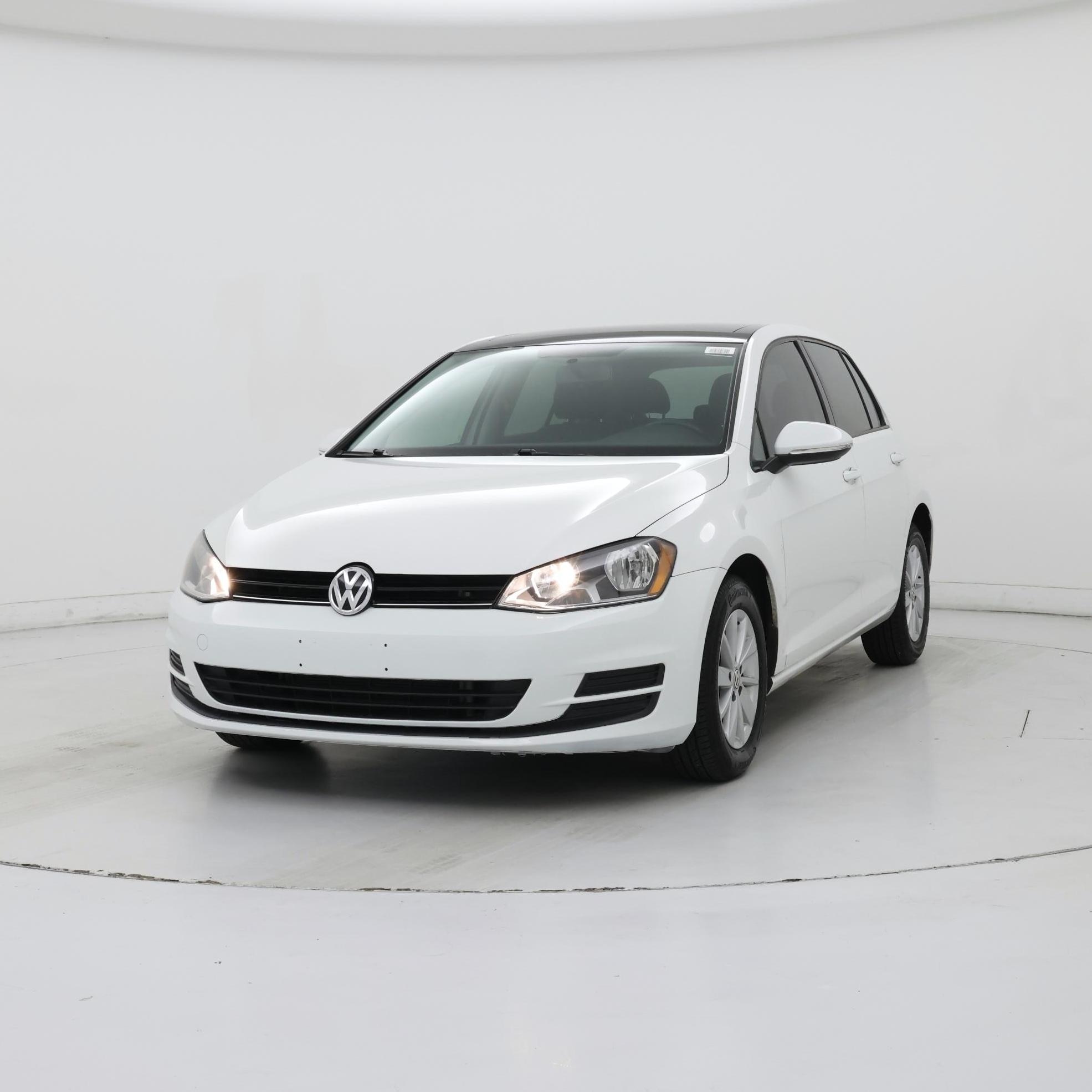 Thumbnail: 2016 Volkswagen Golf - 4