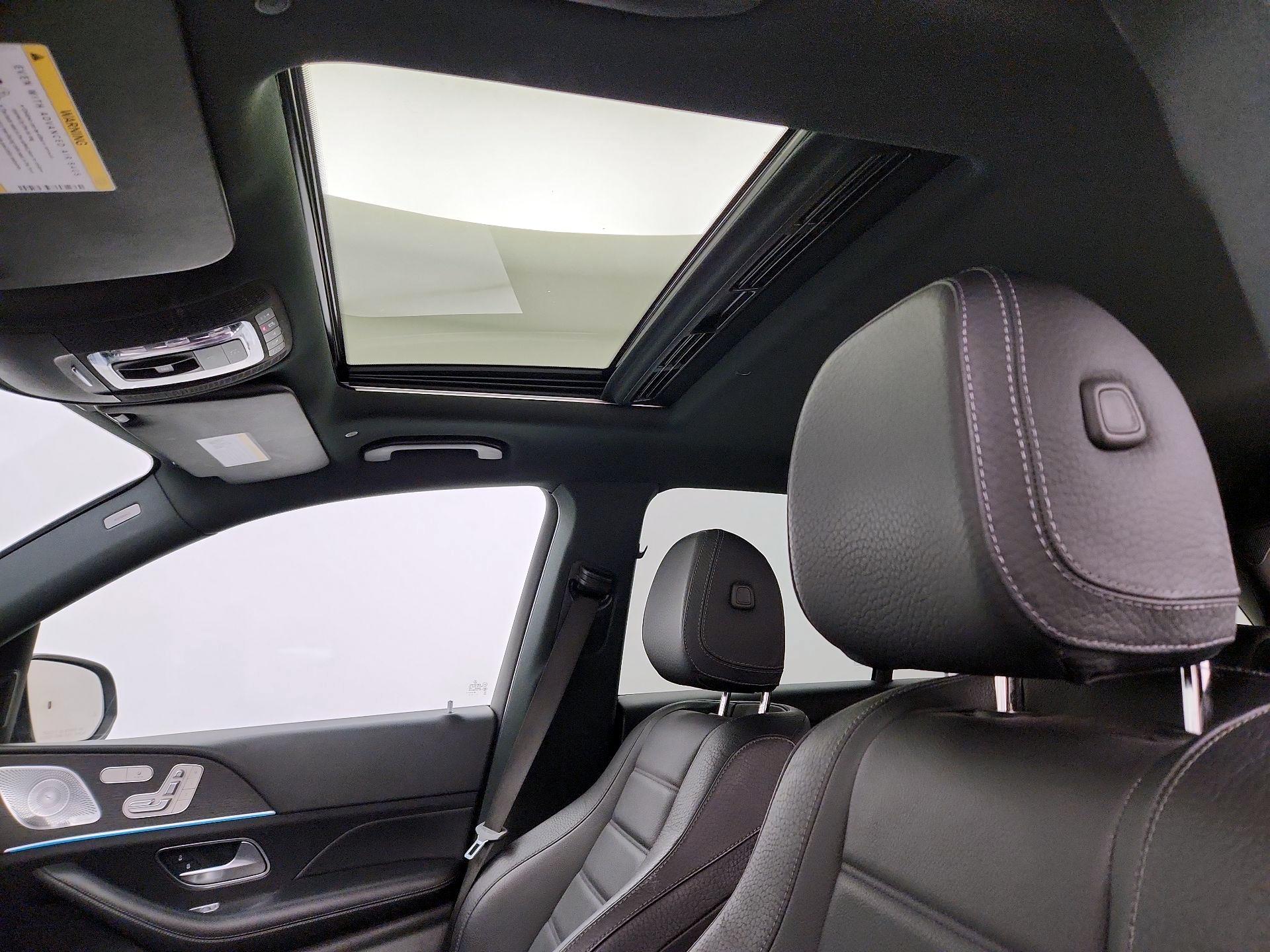 Thumbnail: 2020 Mercedes-Benz GLE - 17