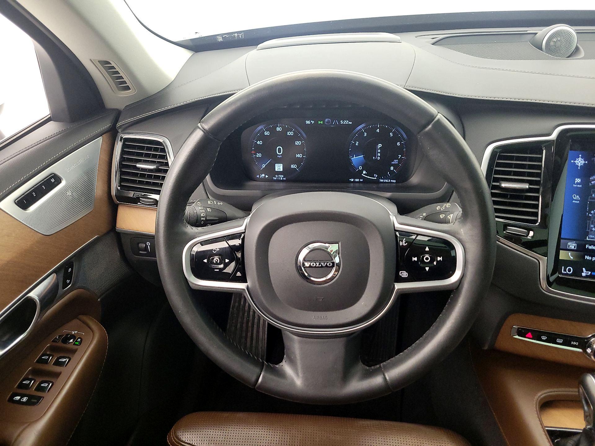 Thumbnail: 2019 Volvo XC90 - 10