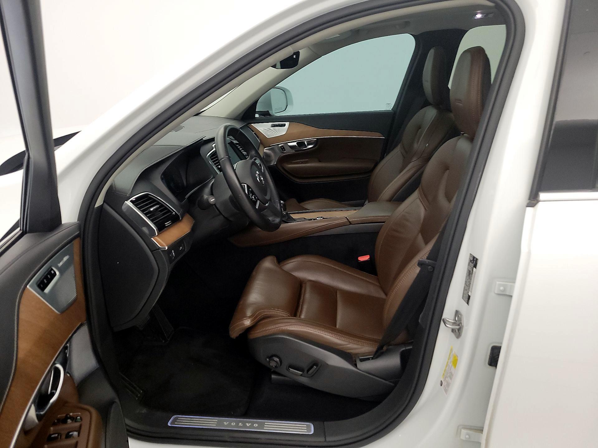Thumbnail: 2019 Volvo XC90 - 11