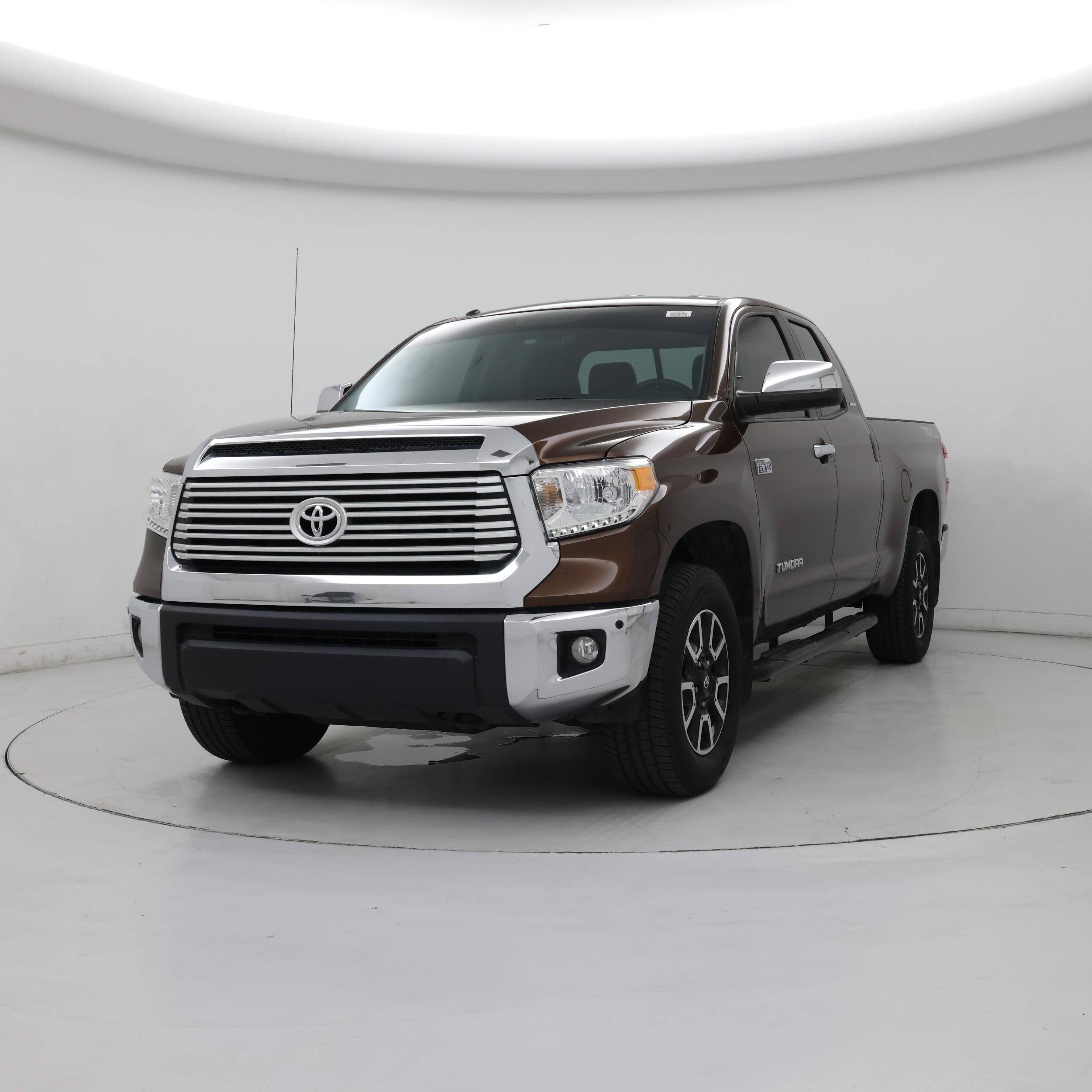 Thumbnail: 2015 Toyota Tundra - 4