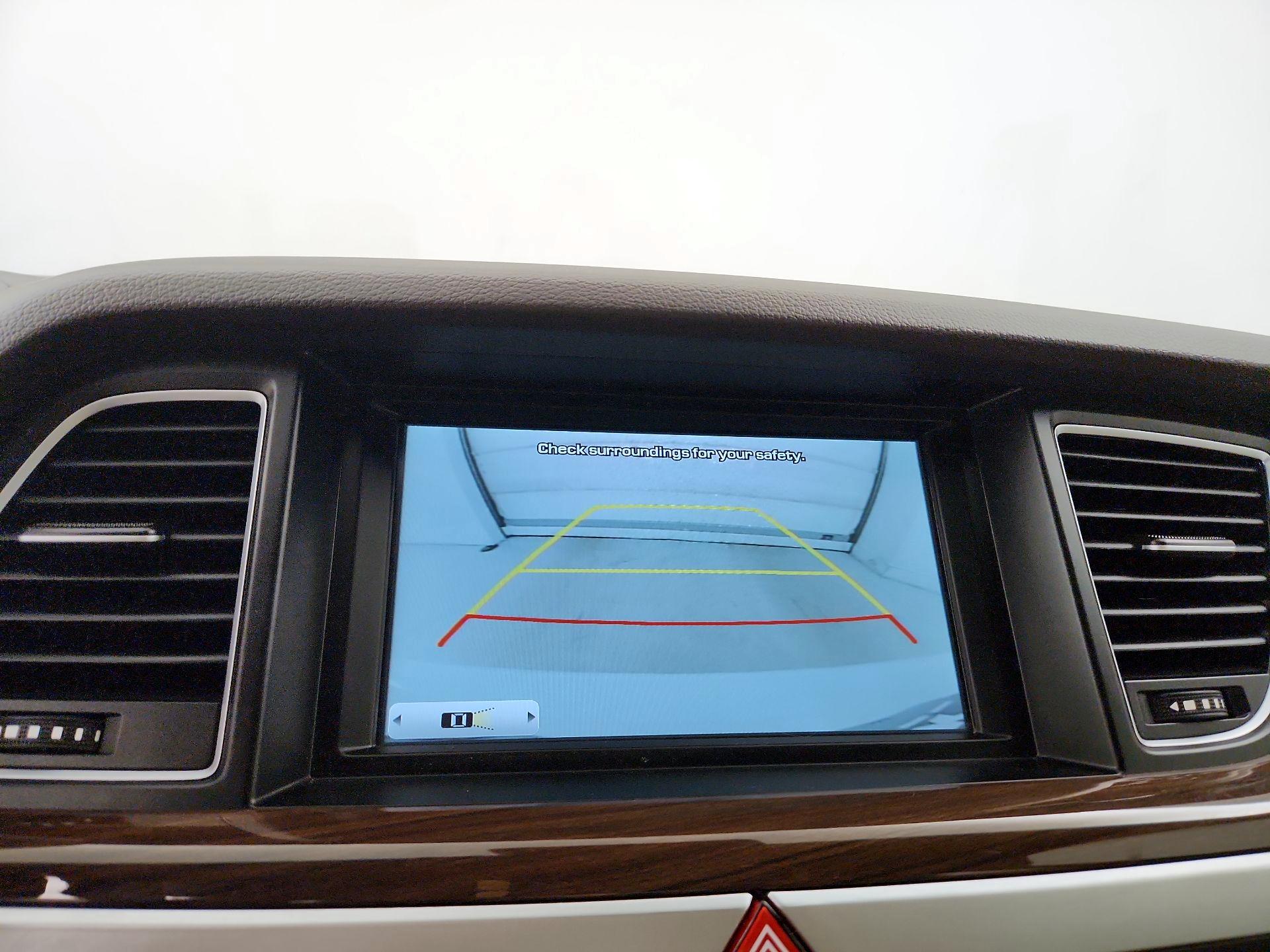 Thumbnail: 2015 Hyundai Genesis - 14