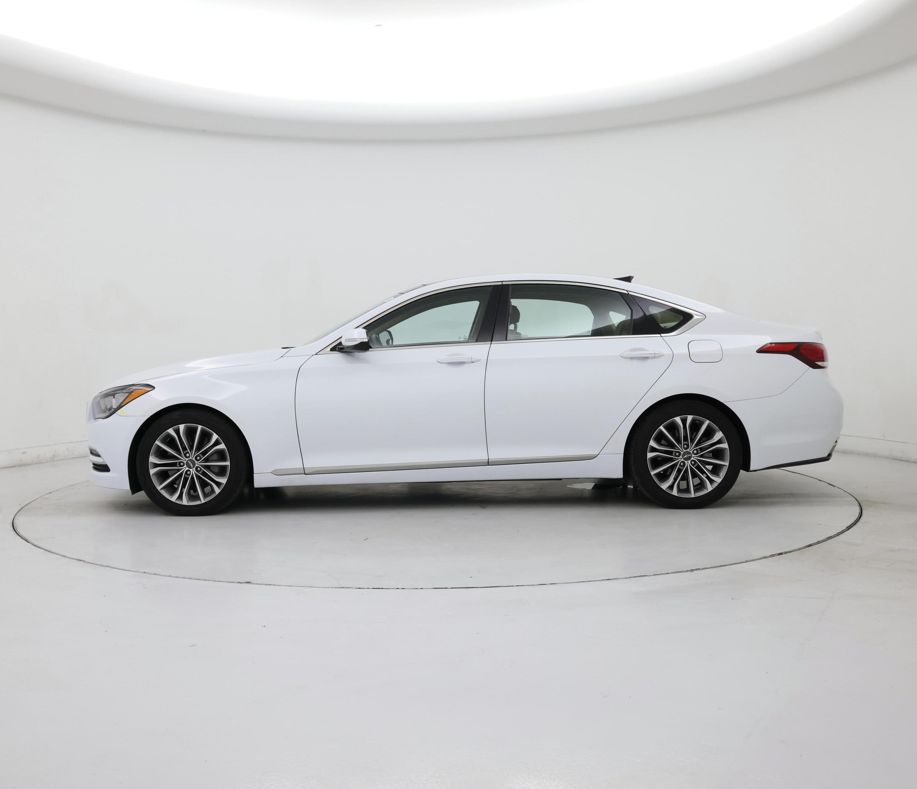 Thumbnail: 2015 Hyundai Genesis - 3