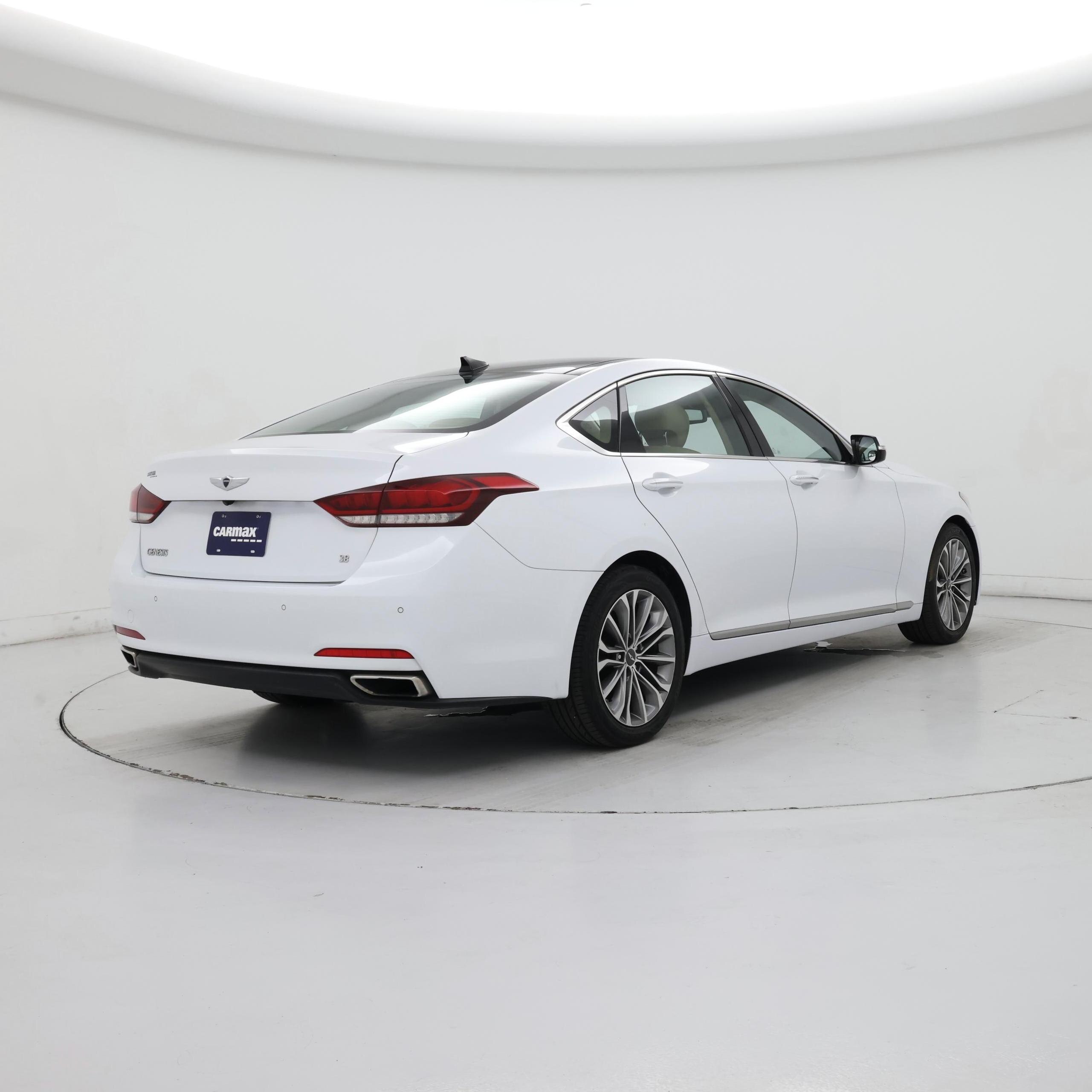 Thumbnail: 2015 Hyundai Genesis - 8
