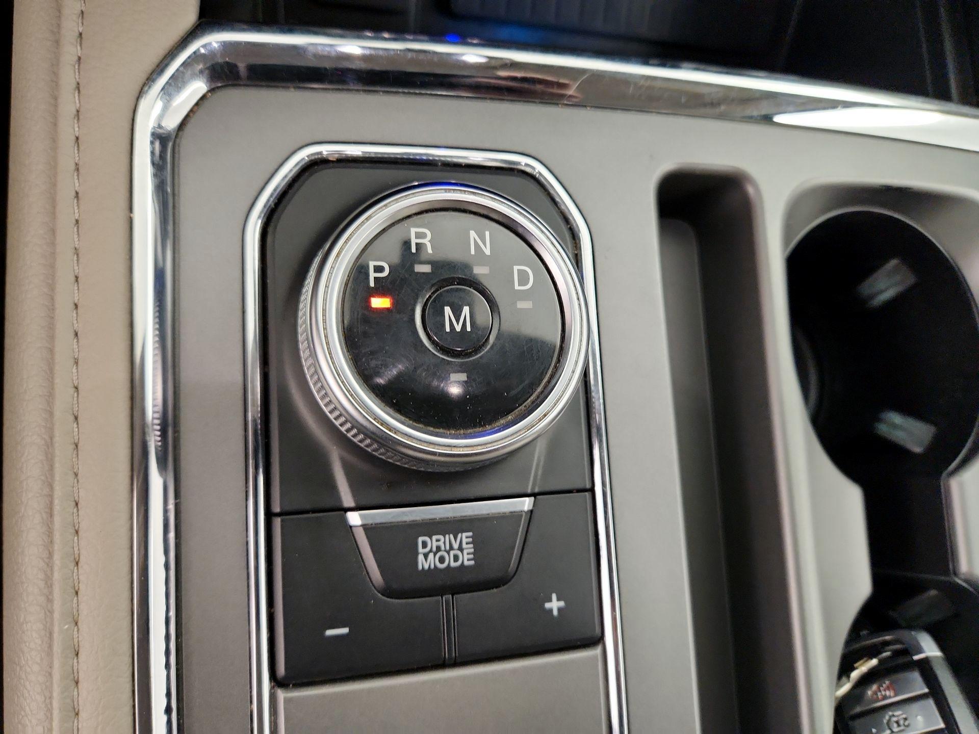 Thumbnail: 2021 Ford Expedition - 18