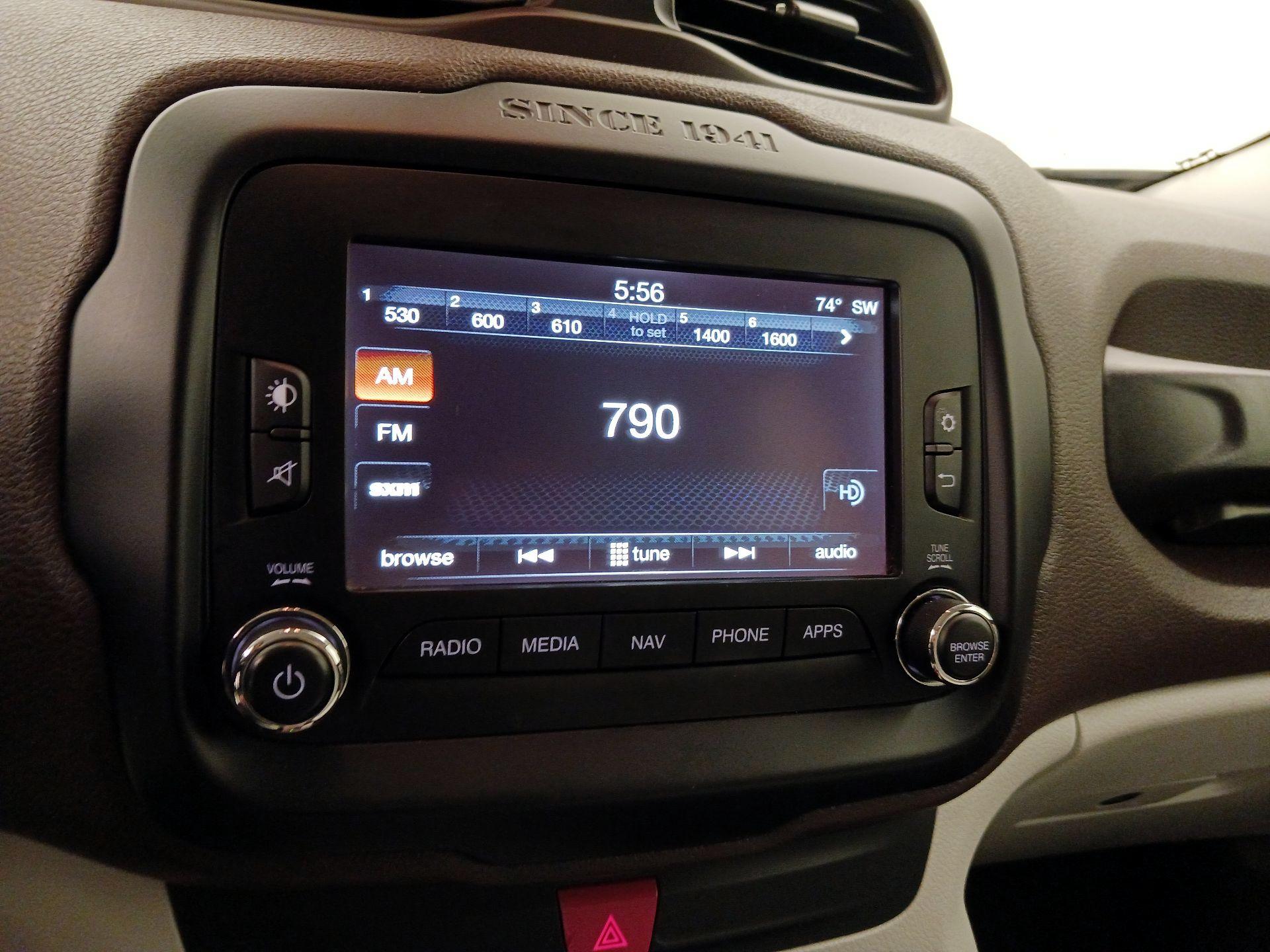 Thumbnail: 2017 Jeep Renegade - 16