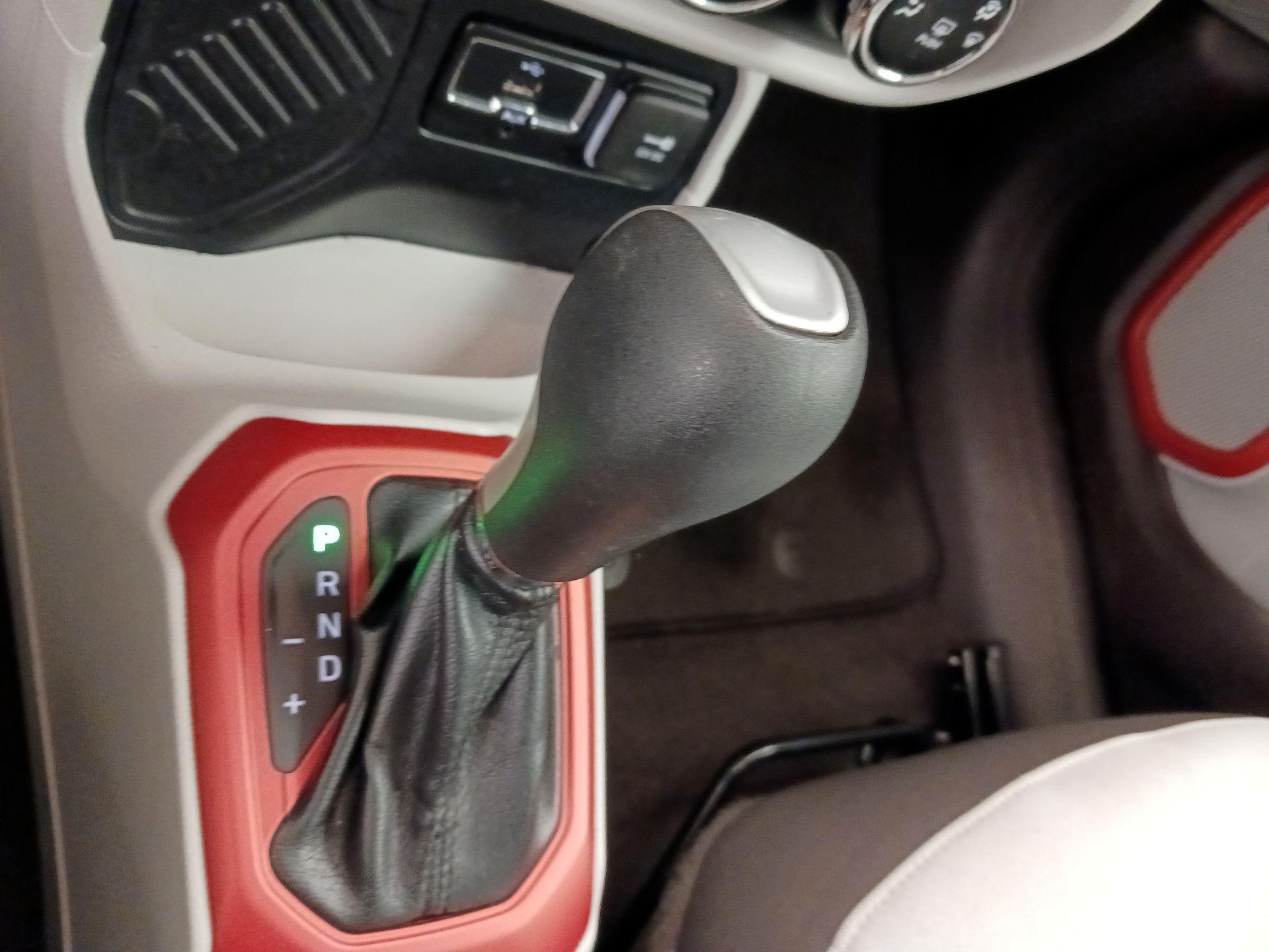 Thumbnail: 2017 Jeep Renegade - 18