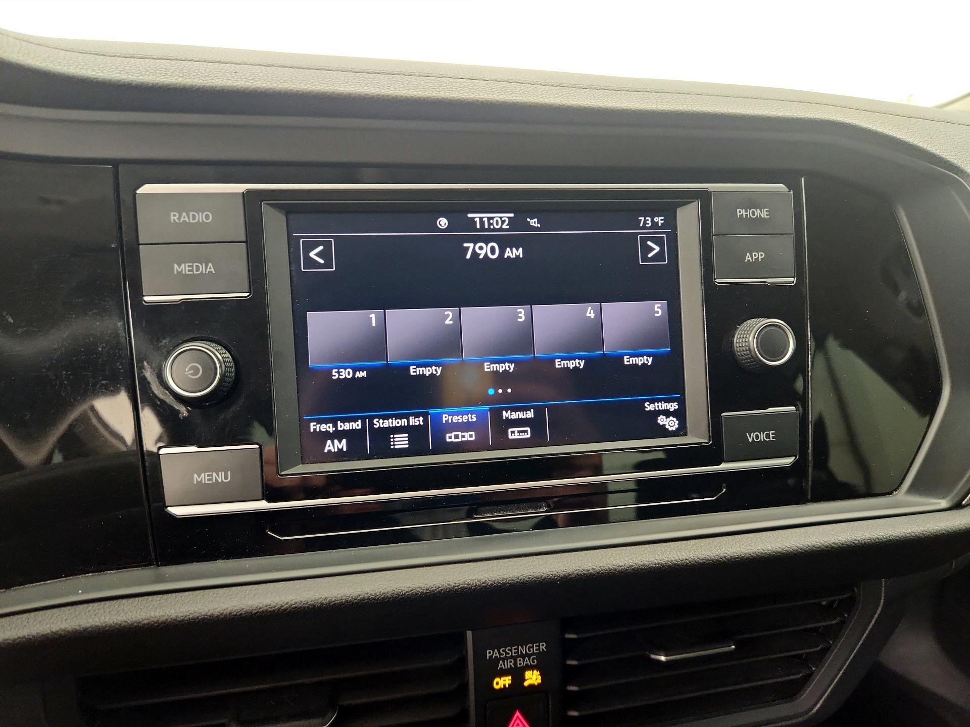 Thumbnail: 2021 Volkswagen Jetta - 15