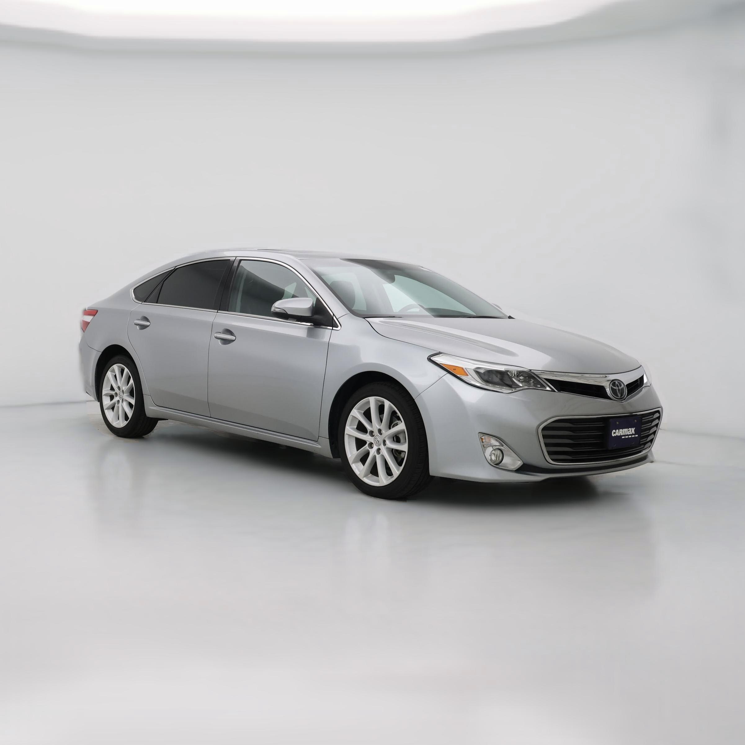 Thumbnail: 2015 Toyota Avalon - 1