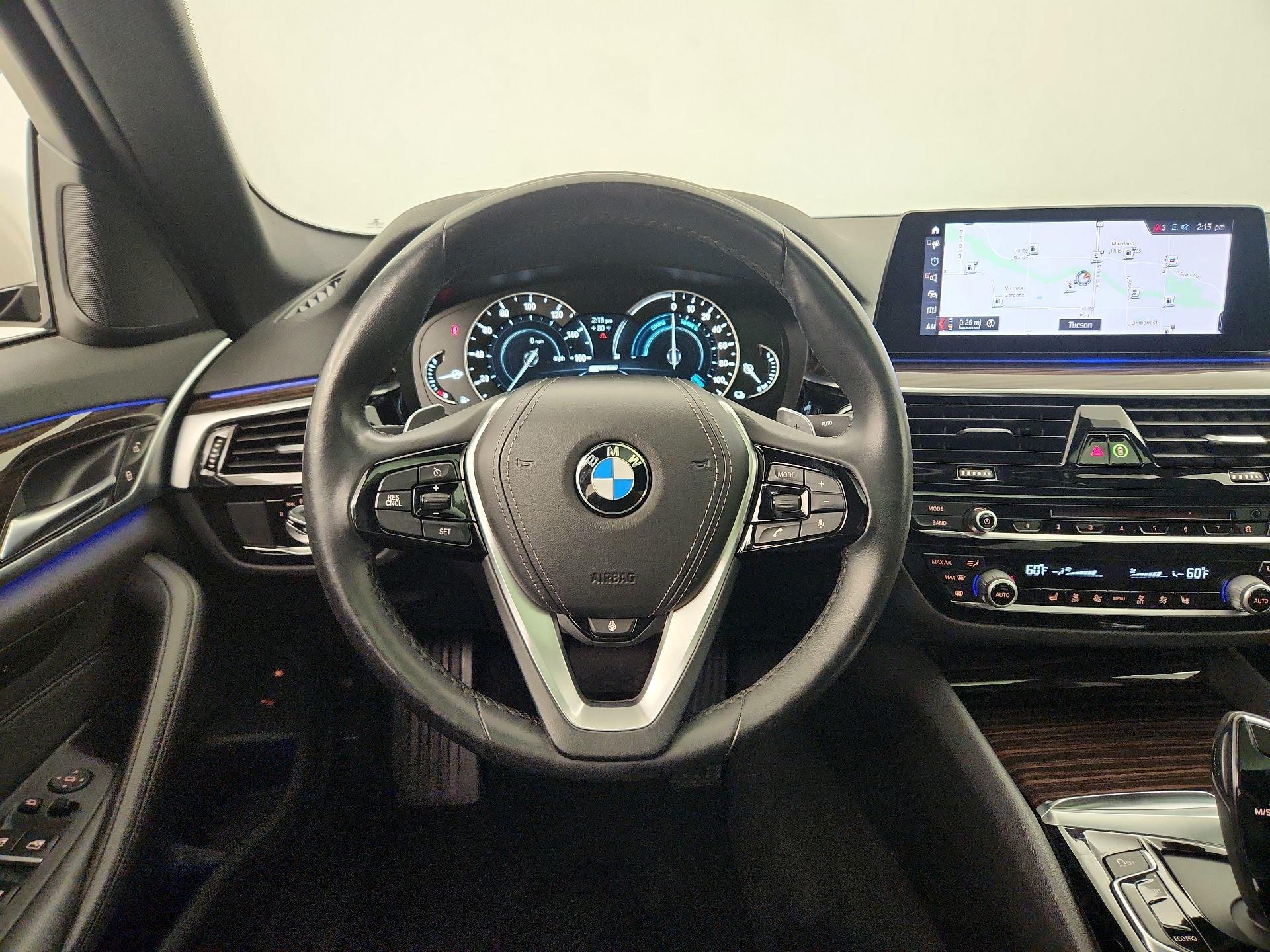 Thumbnail: 2019 BMW 5 Series - 10