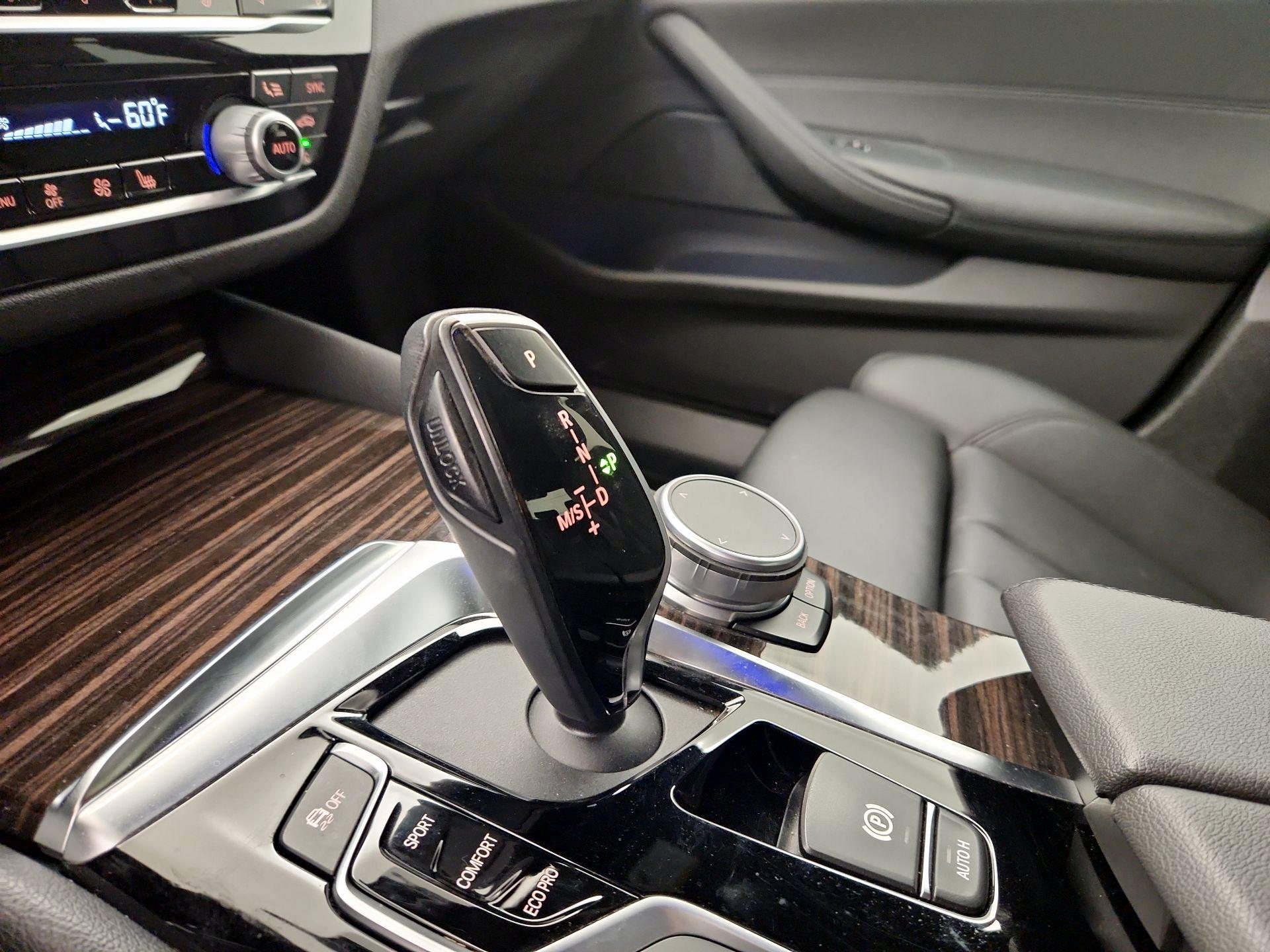 Thumbnail: 2019 BMW 5 Series - 18