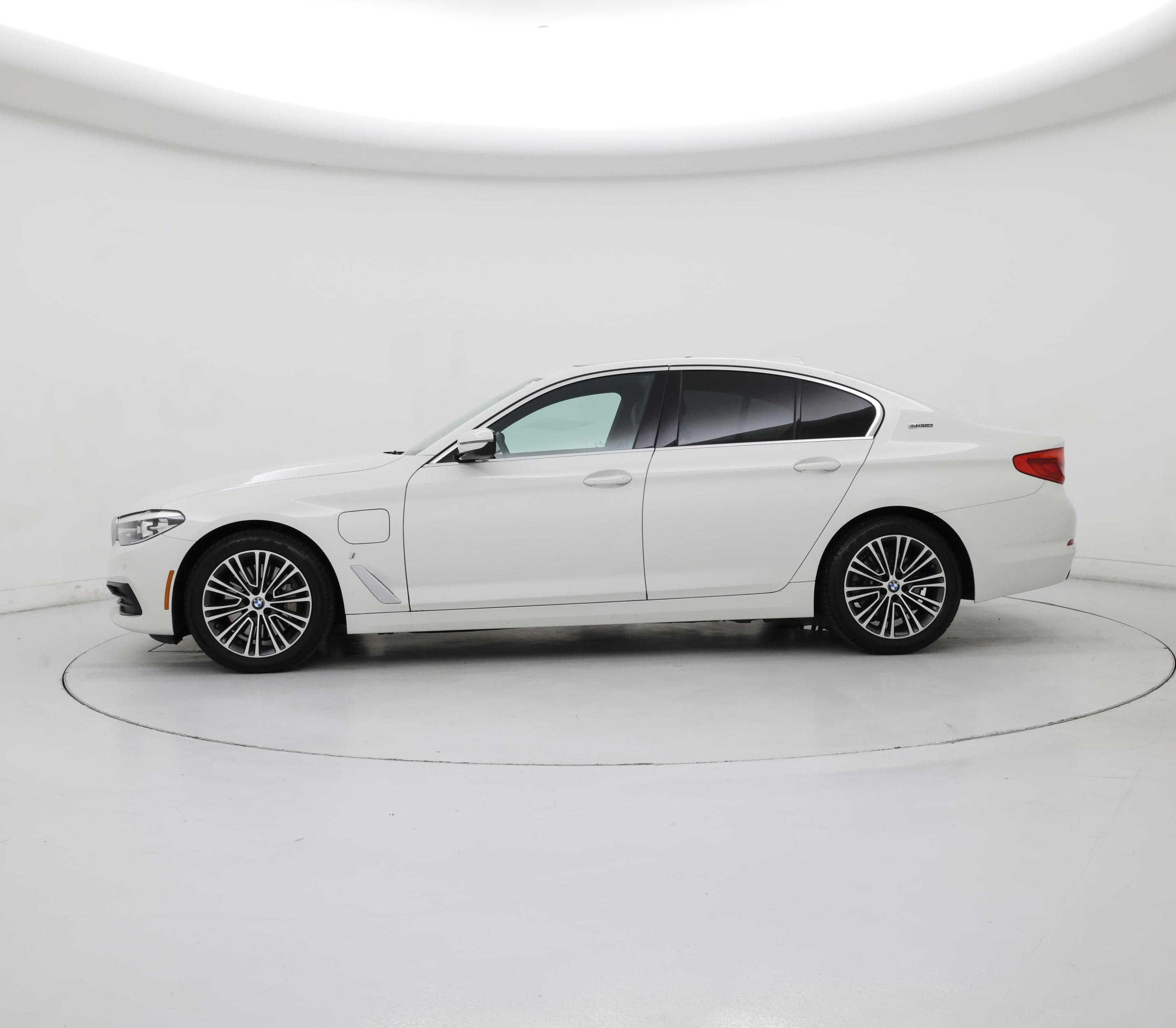 Thumbnail: 2019 BMW 5 Series - 3