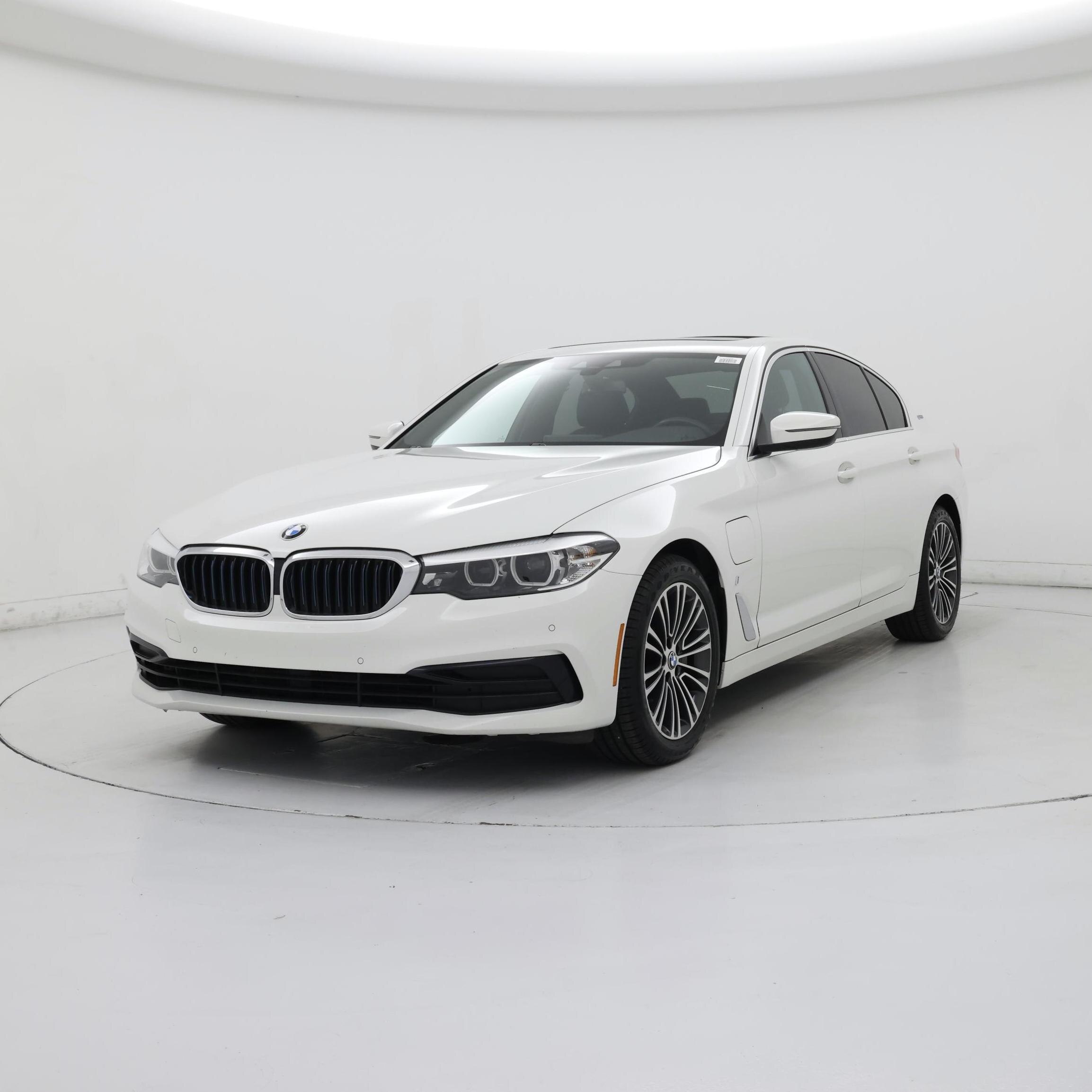 Thumbnail: 2019 BMW 5 Series - 4