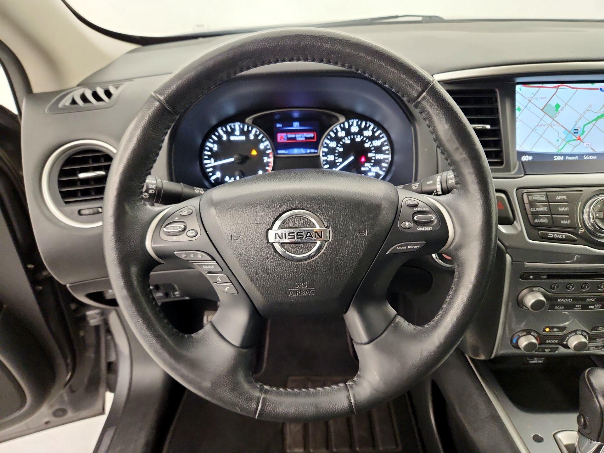 Thumbnail: 2020 Nissan Pathfinder - 10