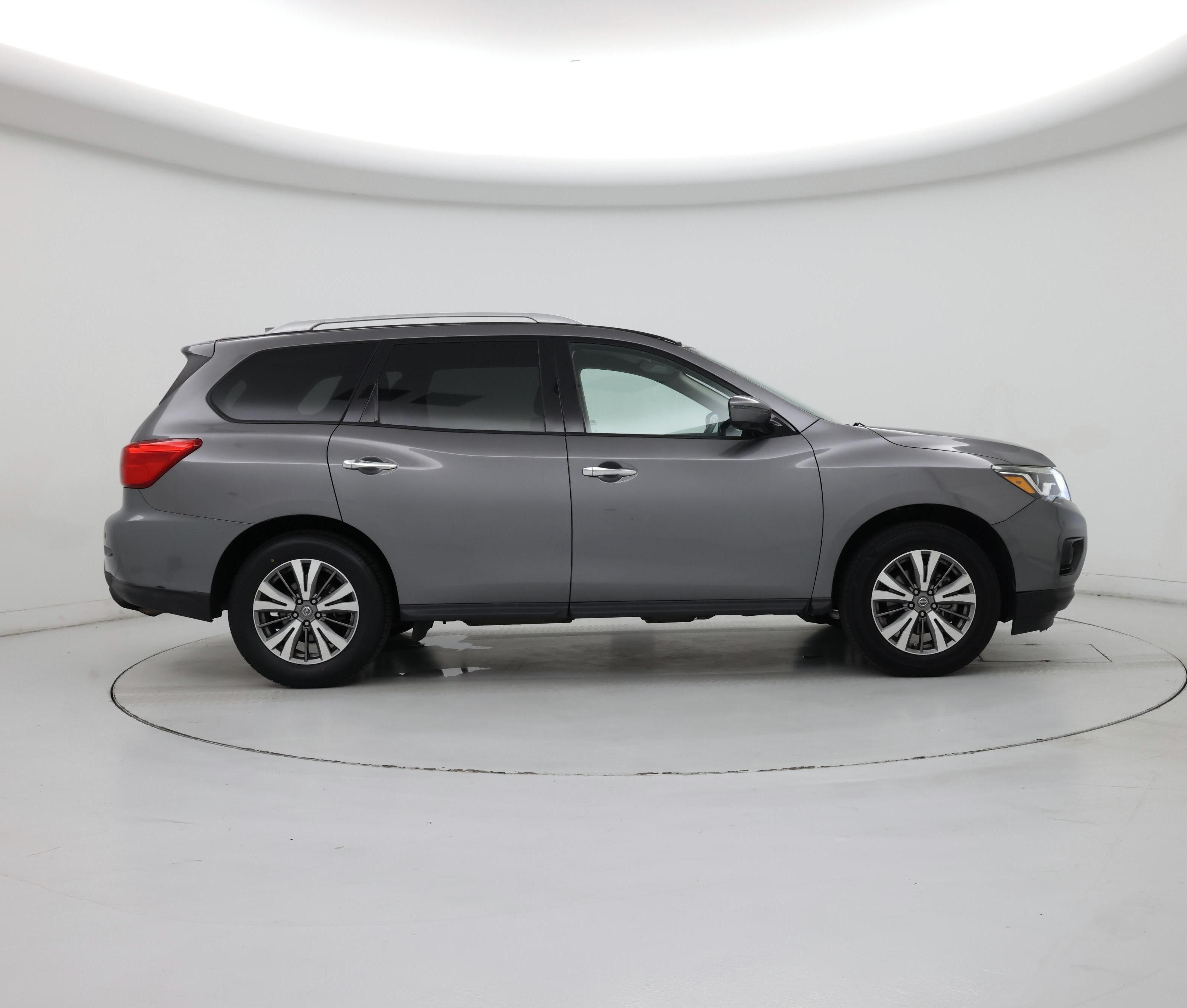 Thumbnail: 2020 Nissan Pathfinder - 7