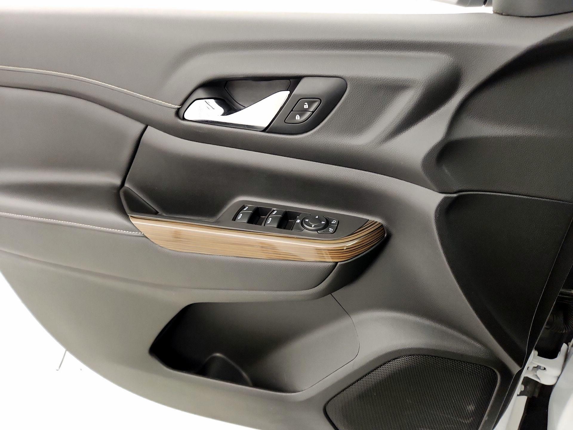 Thumbnail: 2020 GMC Acadia - 12