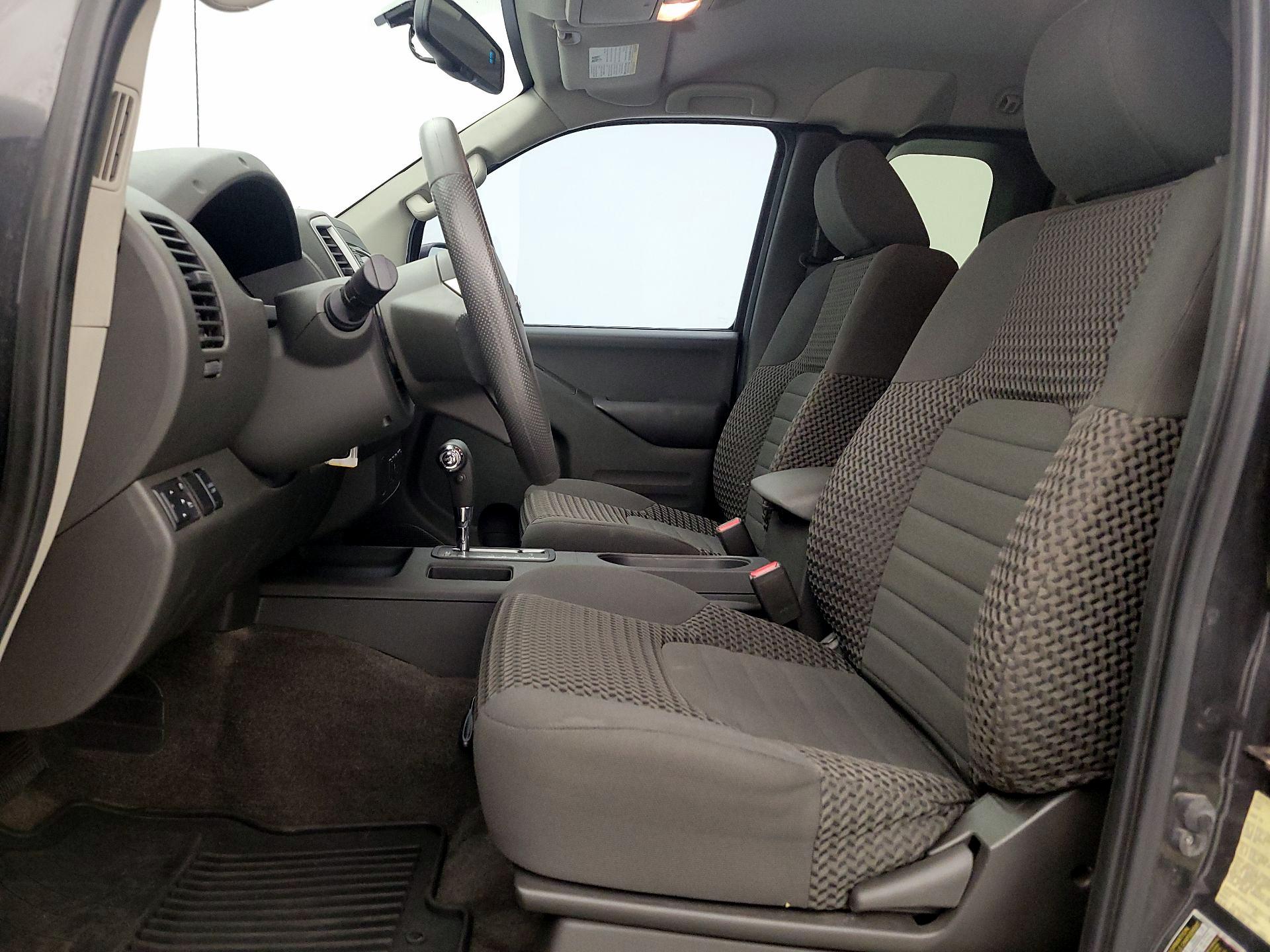 Thumbnail: 2015 Nissan Frontier - 11