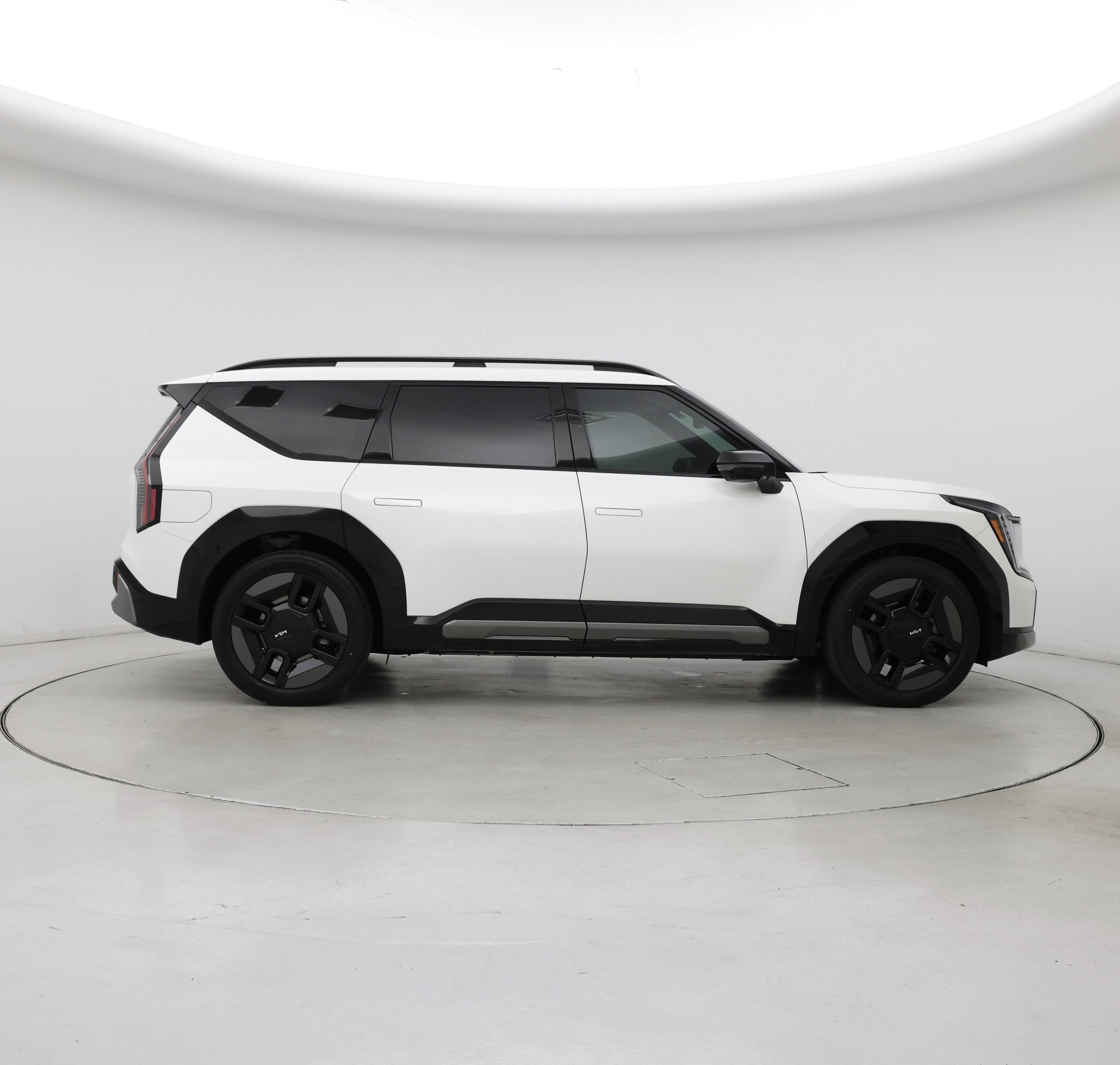 Thumbnail: 2024 Kia EV9 - 7