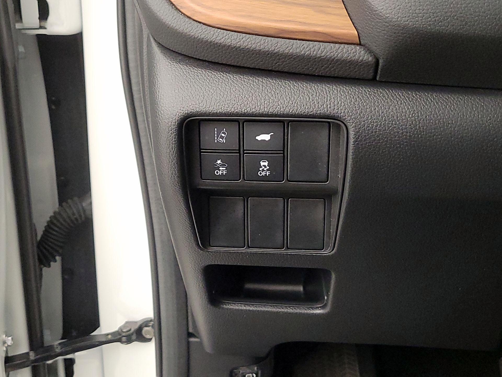 Thumbnail: 2019 Honda CR-V - 13