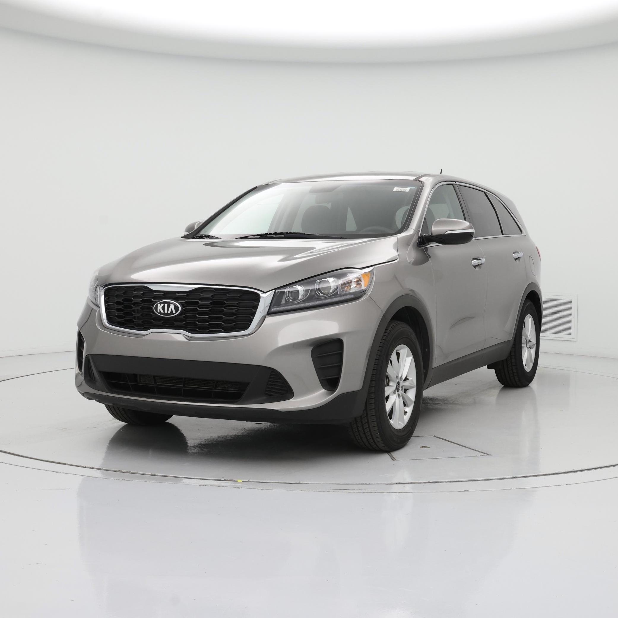 Thumbnail: 2019 Kia Sorento - 4