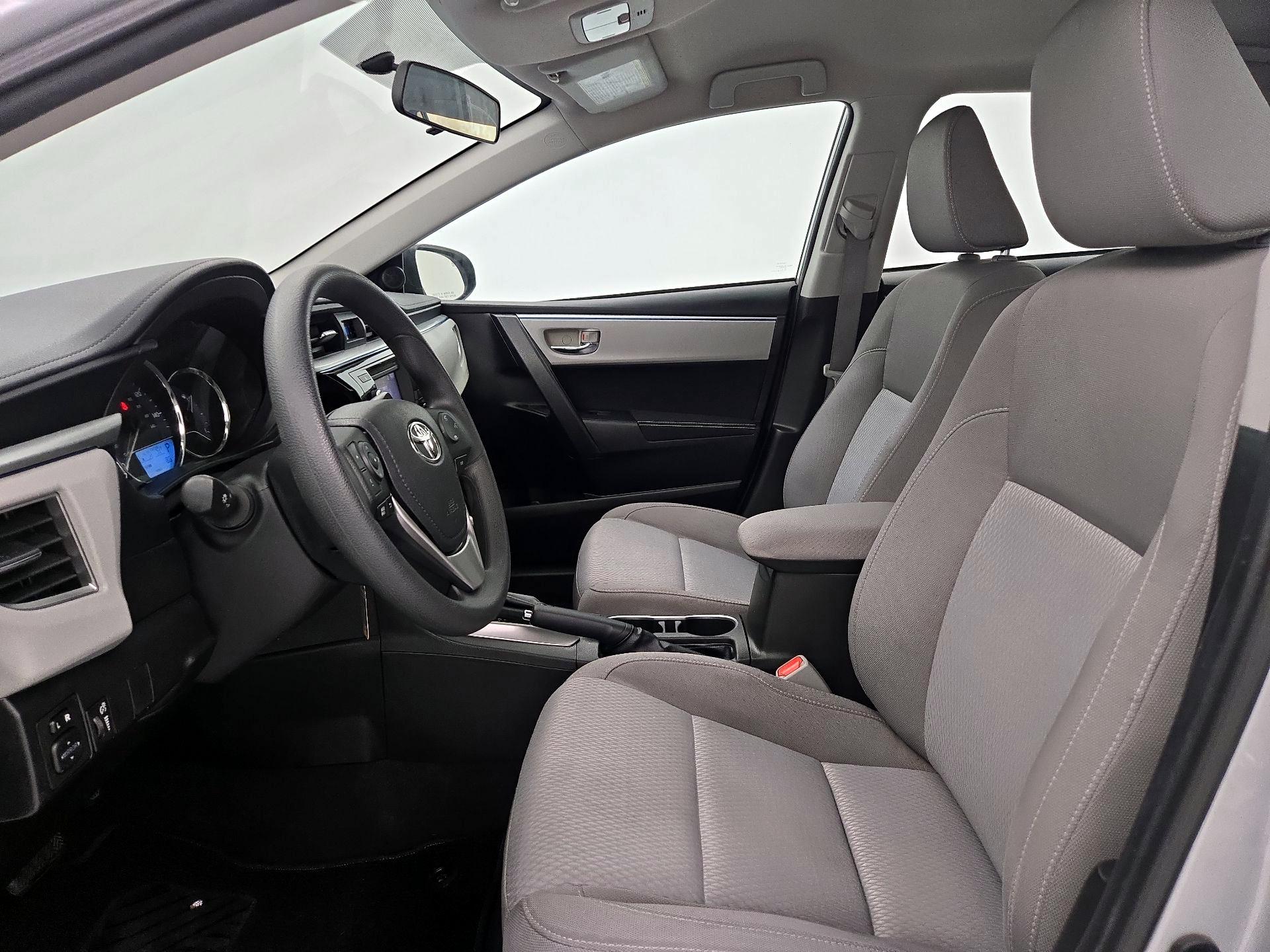 Thumbnail: 2015 Toyota Corolla - 11