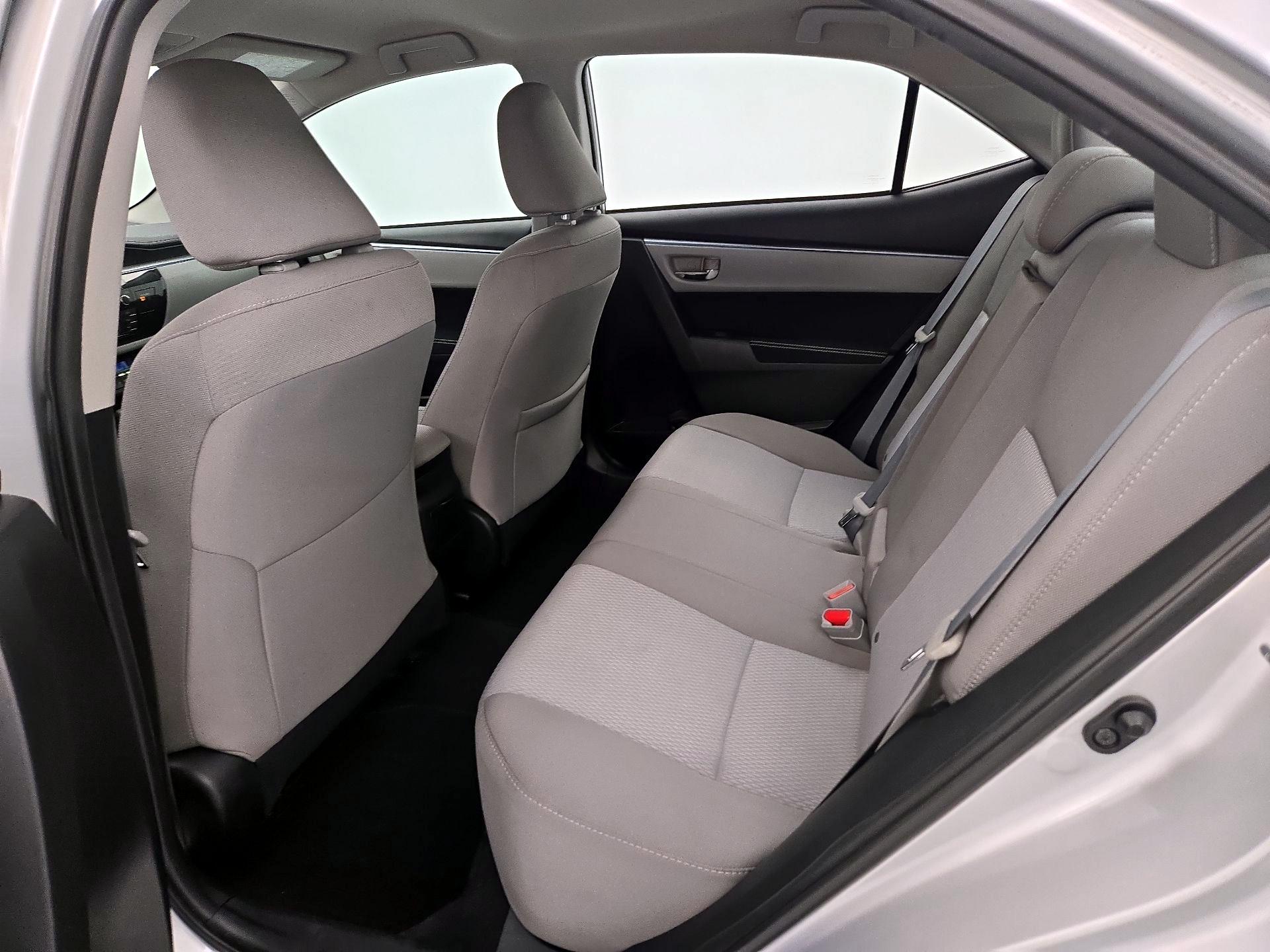 Thumbnail: 2015 Toyota Corolla - 19