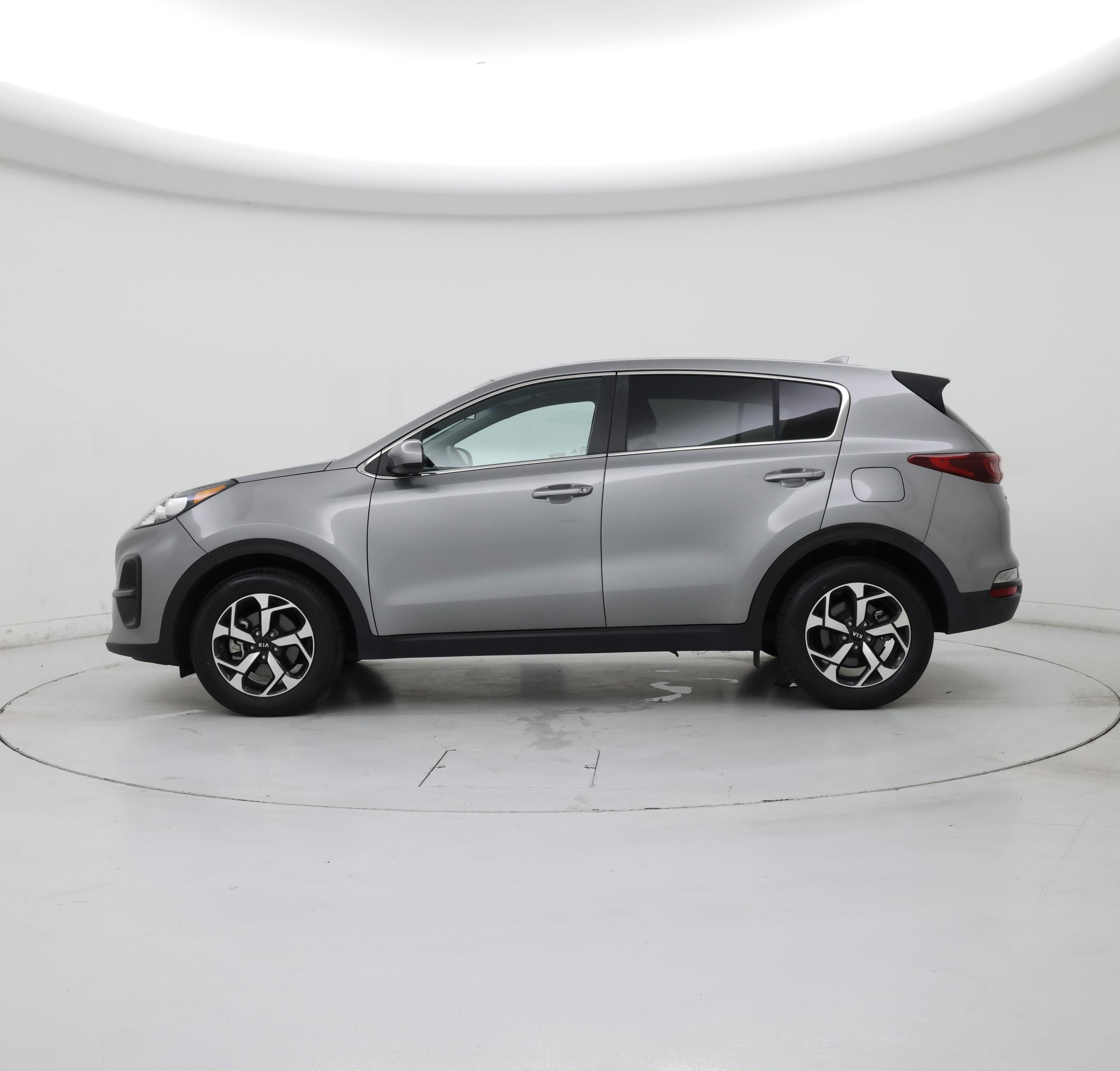 Thumbnail: 2021 Kia Sportage - 3