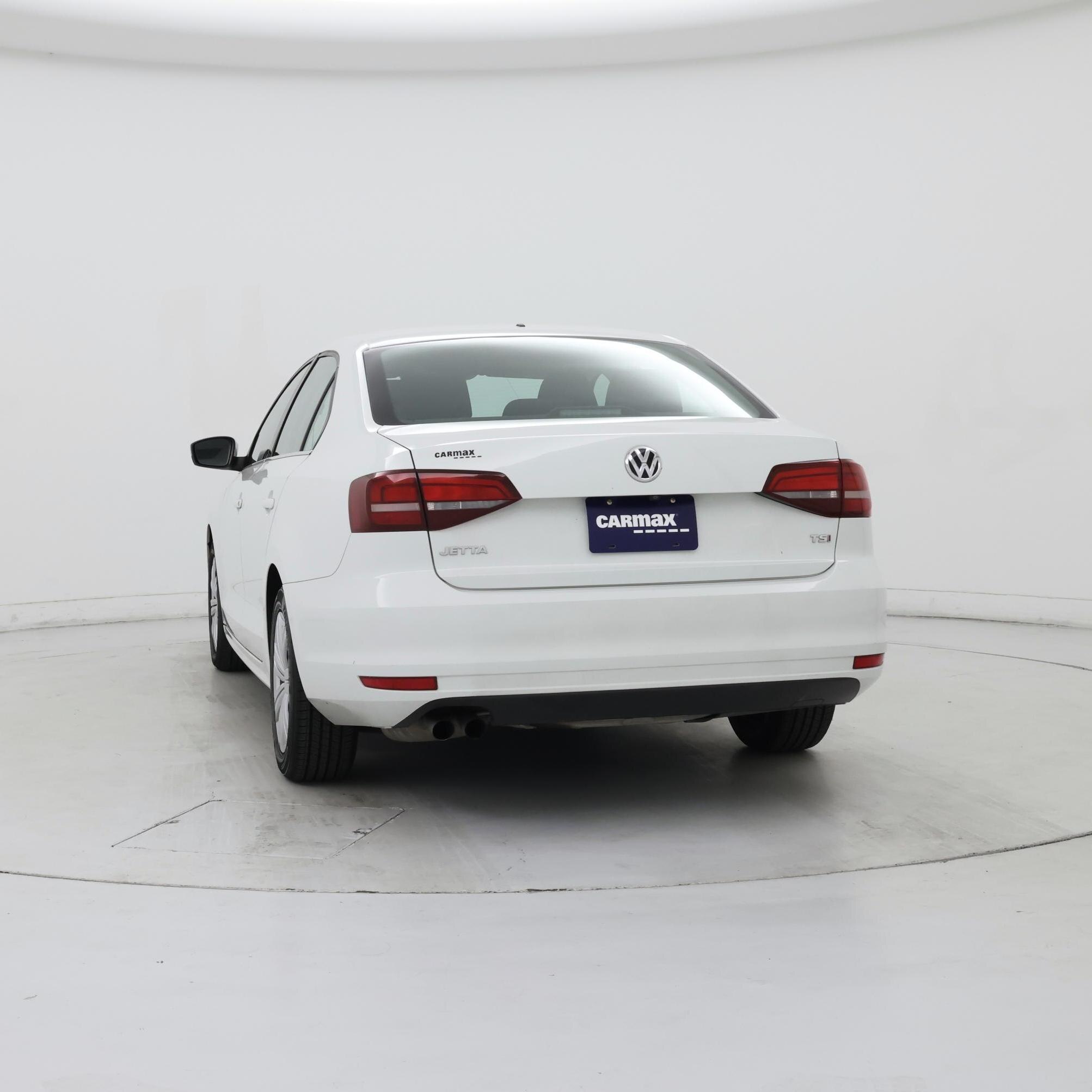 Thumbnail: 2017 Volkswagen Jetta - 6