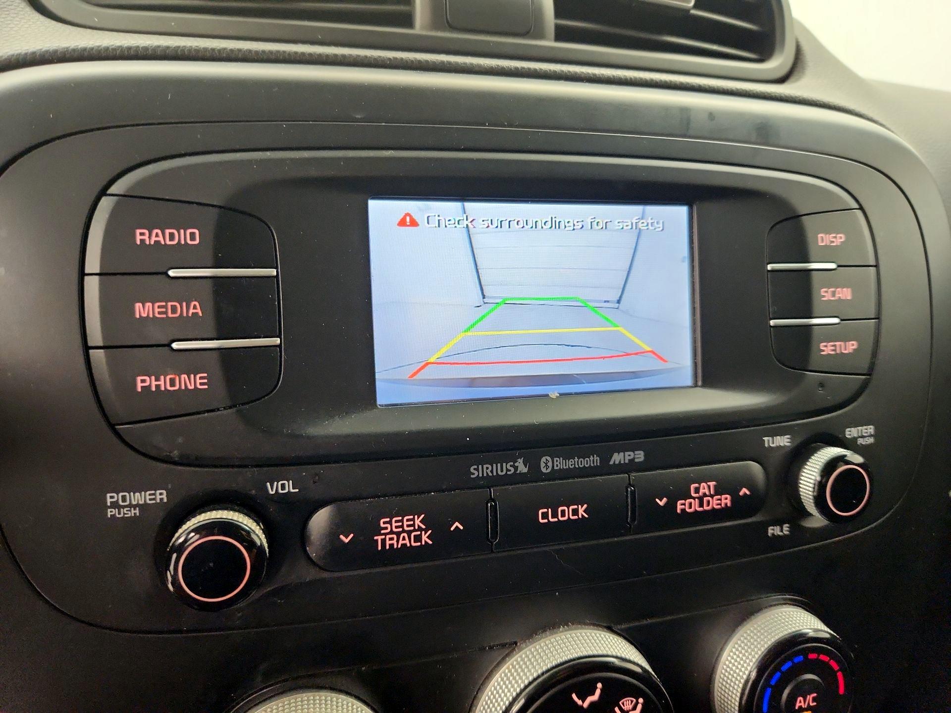 Thumbnail: 2016 Kia Soul - 14