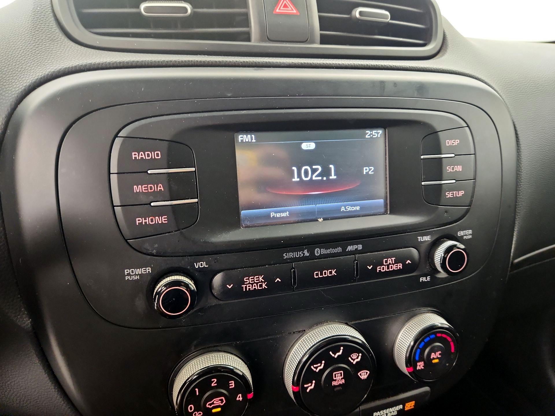 Thumbnail: 2016 Kia Soul - 15