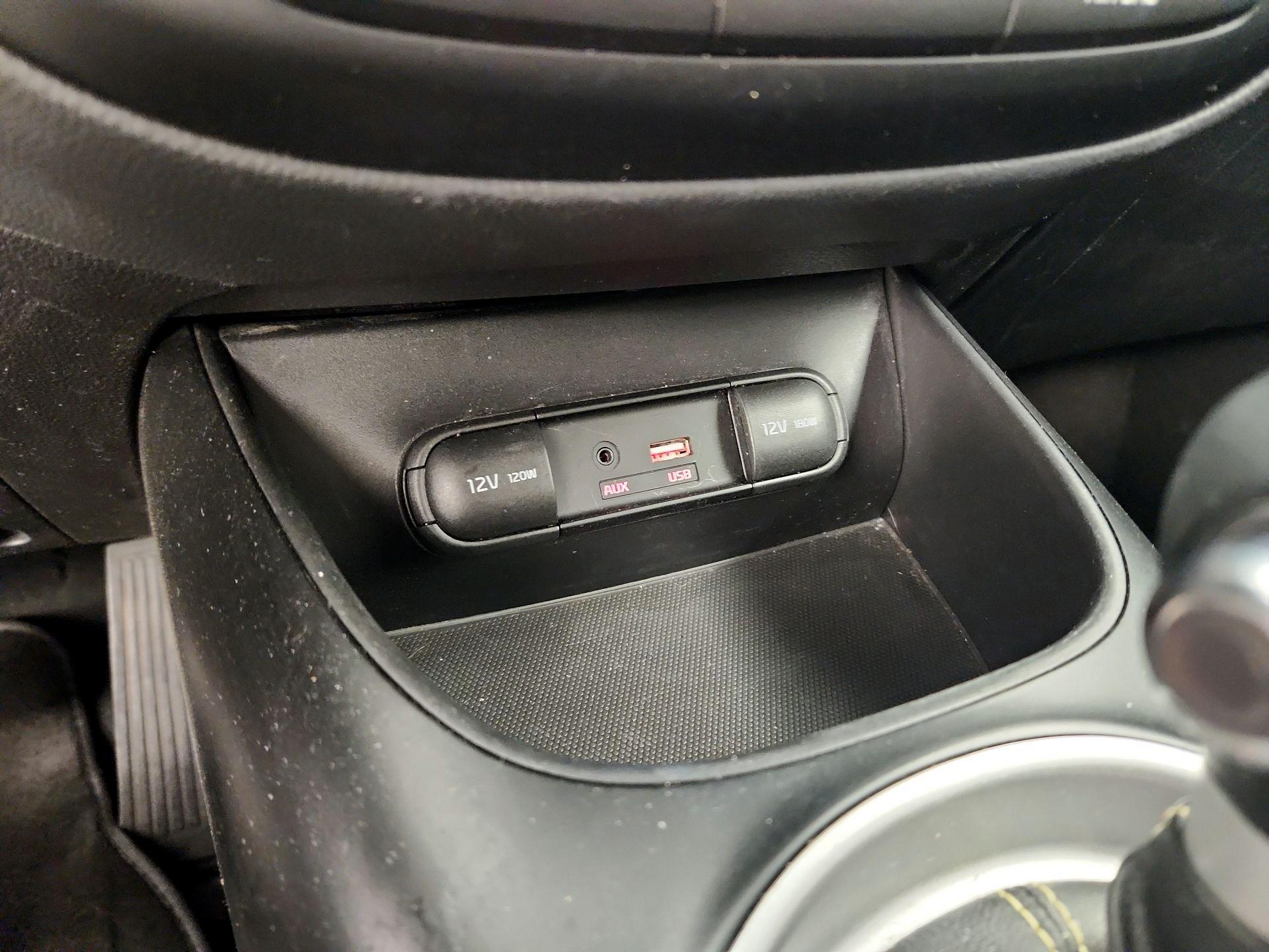 Thumbnail: 2016 Kia Soul - 18