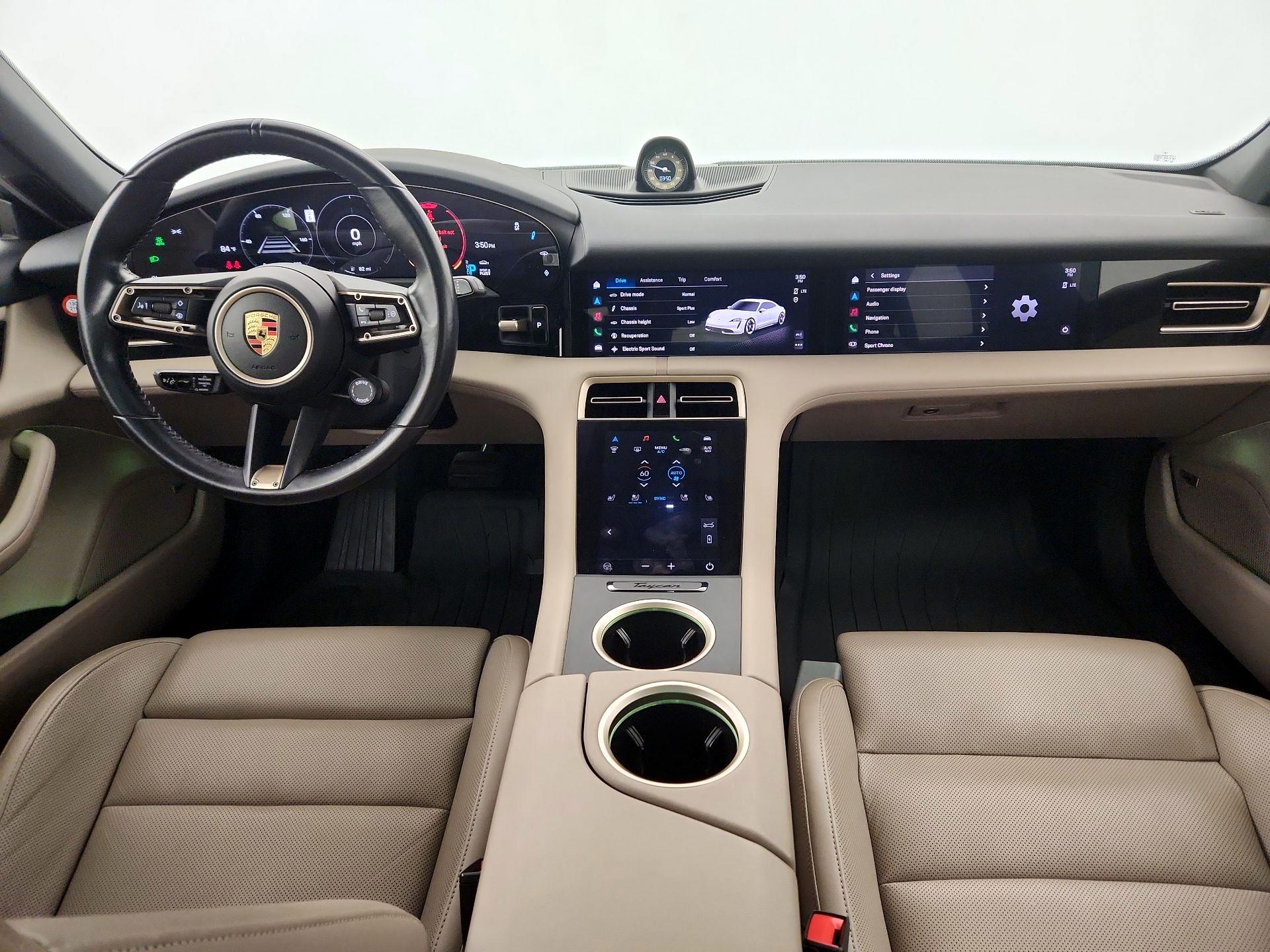 Thumbnail: 2021 Porsche Taycan - 9