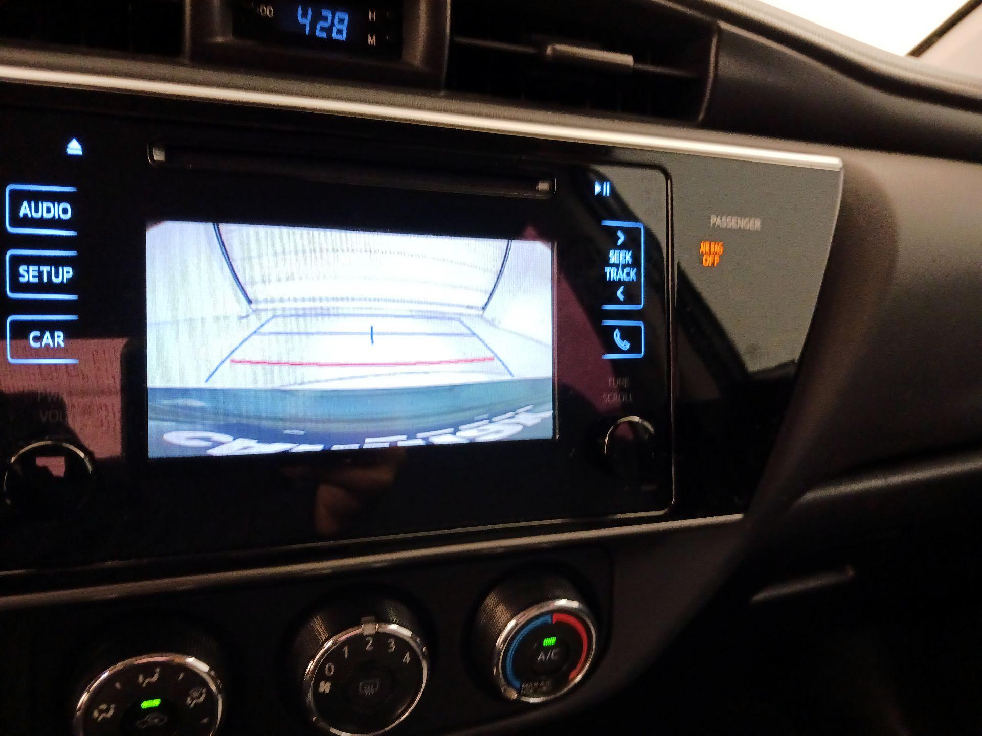 Thumbnail: 2017 Toyota Corolla - 14