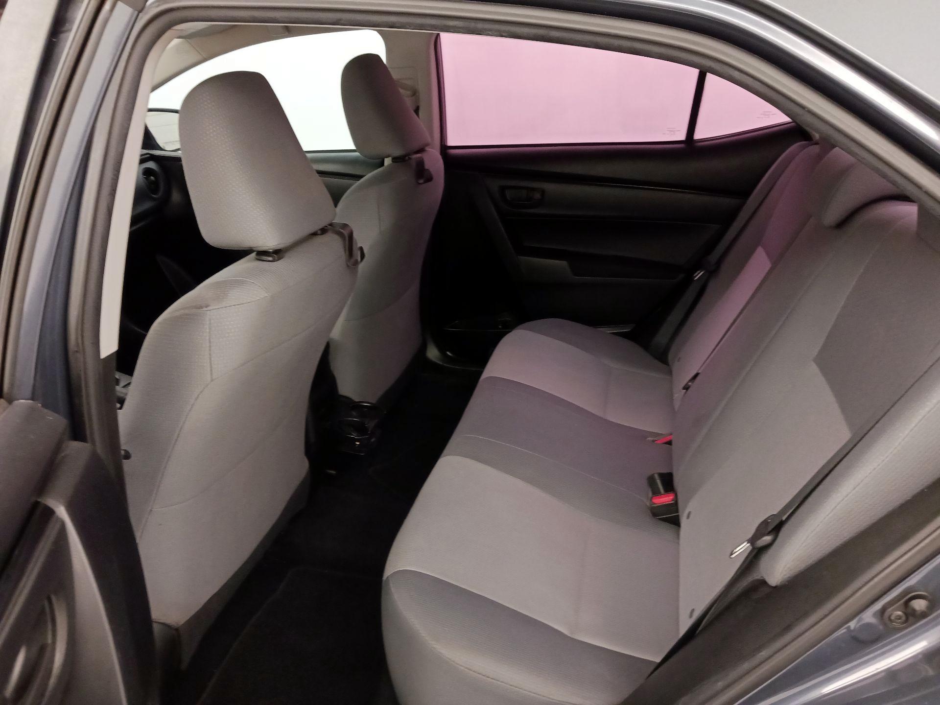 Thumbnail: 2017 Toyota Corolla - 19