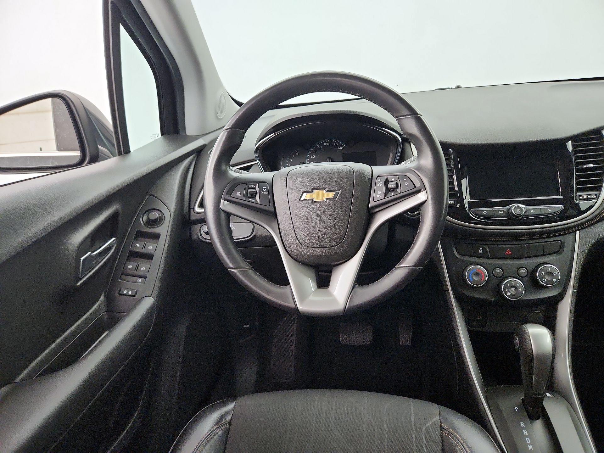 Thumbnail: 2019 Chevrolet Trax - 10