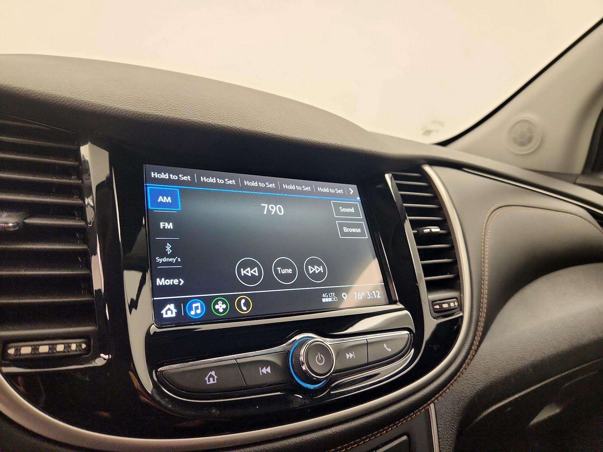 Thumbnail: 2019 Chevrolet Trax - 15
