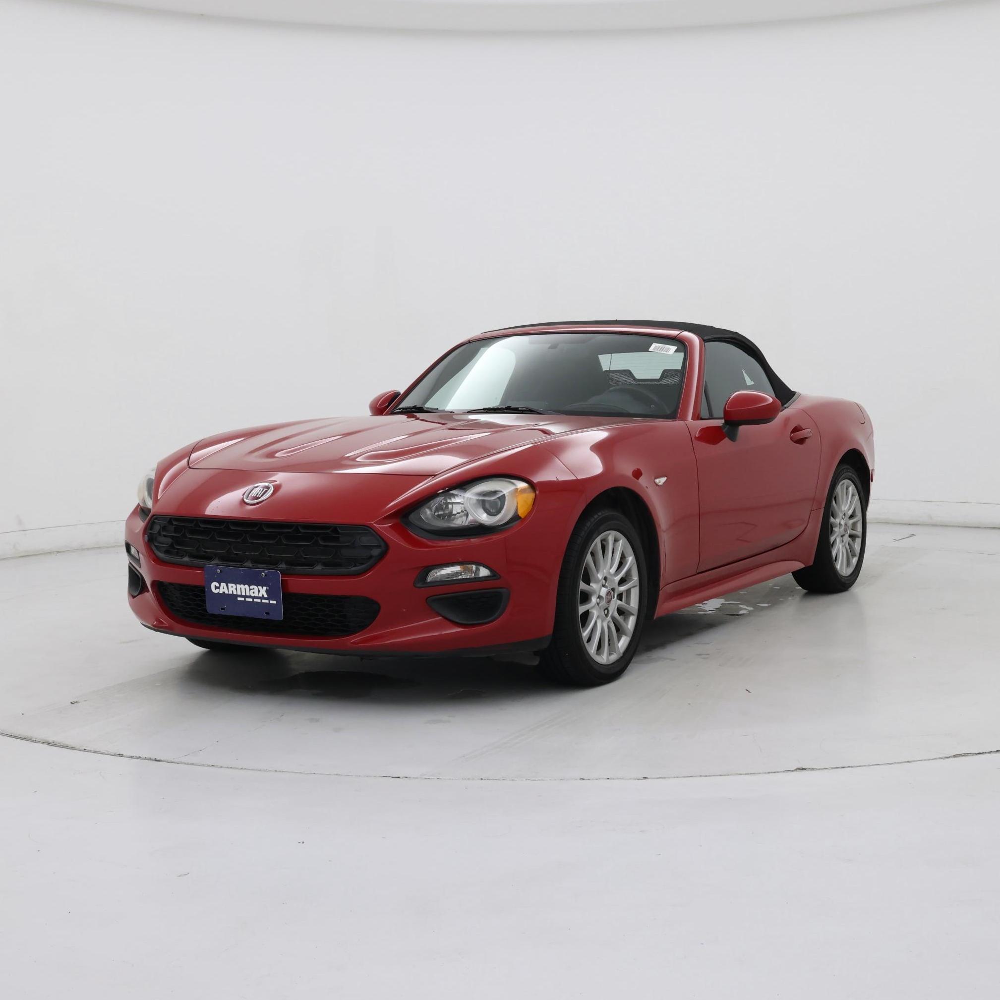 Thumbnail: 2017 Fiat 124 Spider - 4