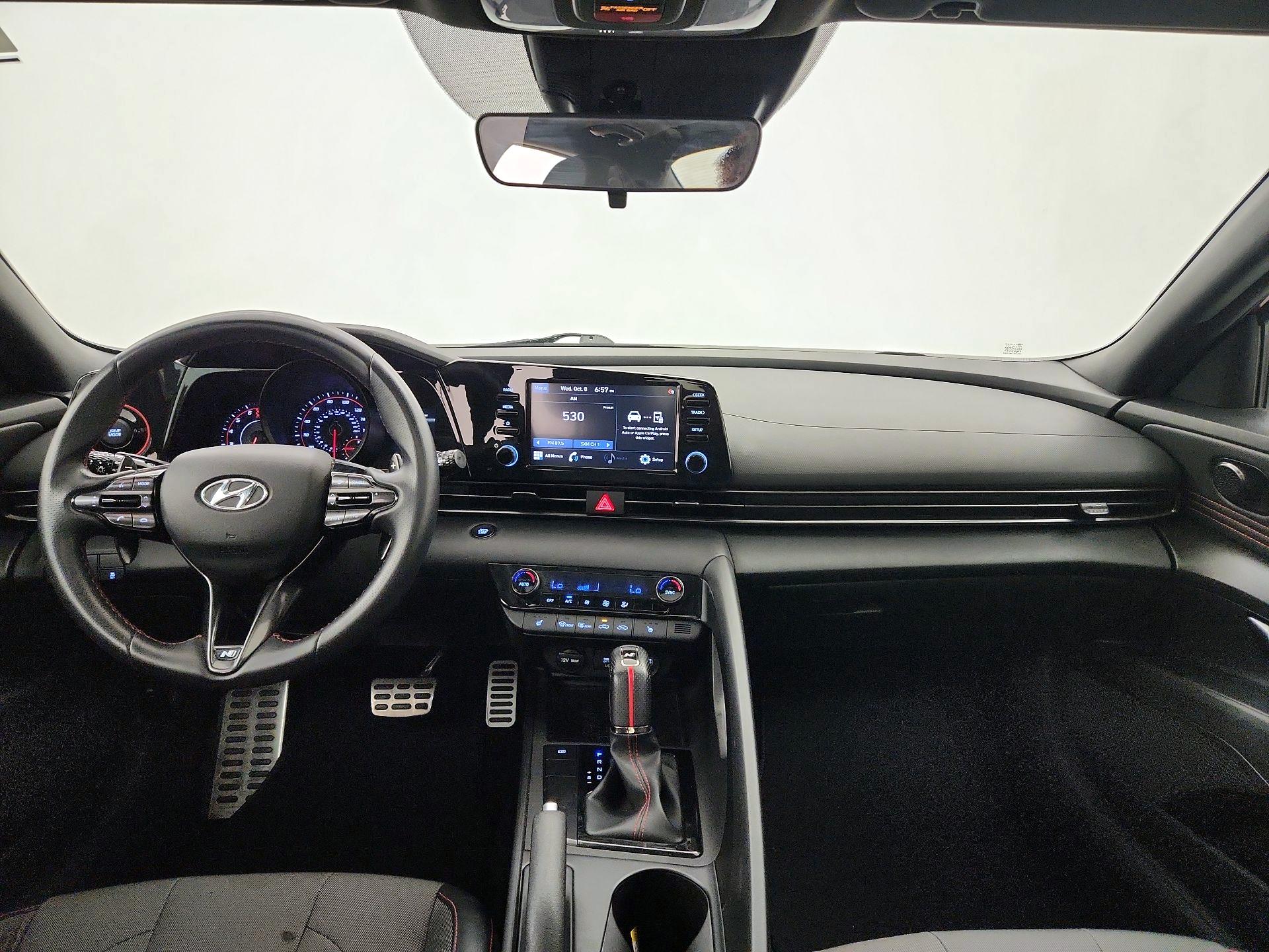 Thumbnail: 2022 Hyundai Elantra - 9