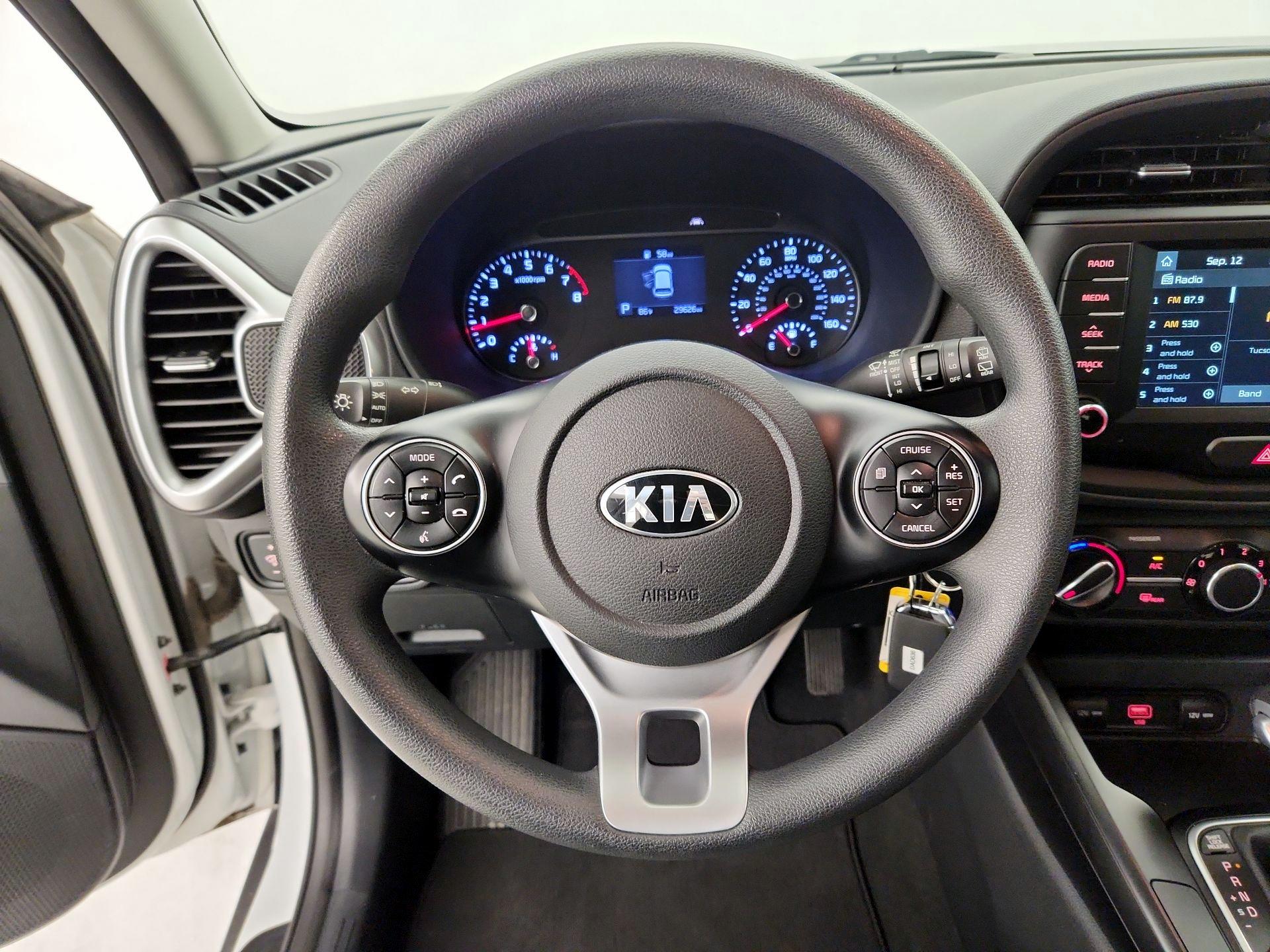 Thumbnail: 2020 Kia Soul - 10