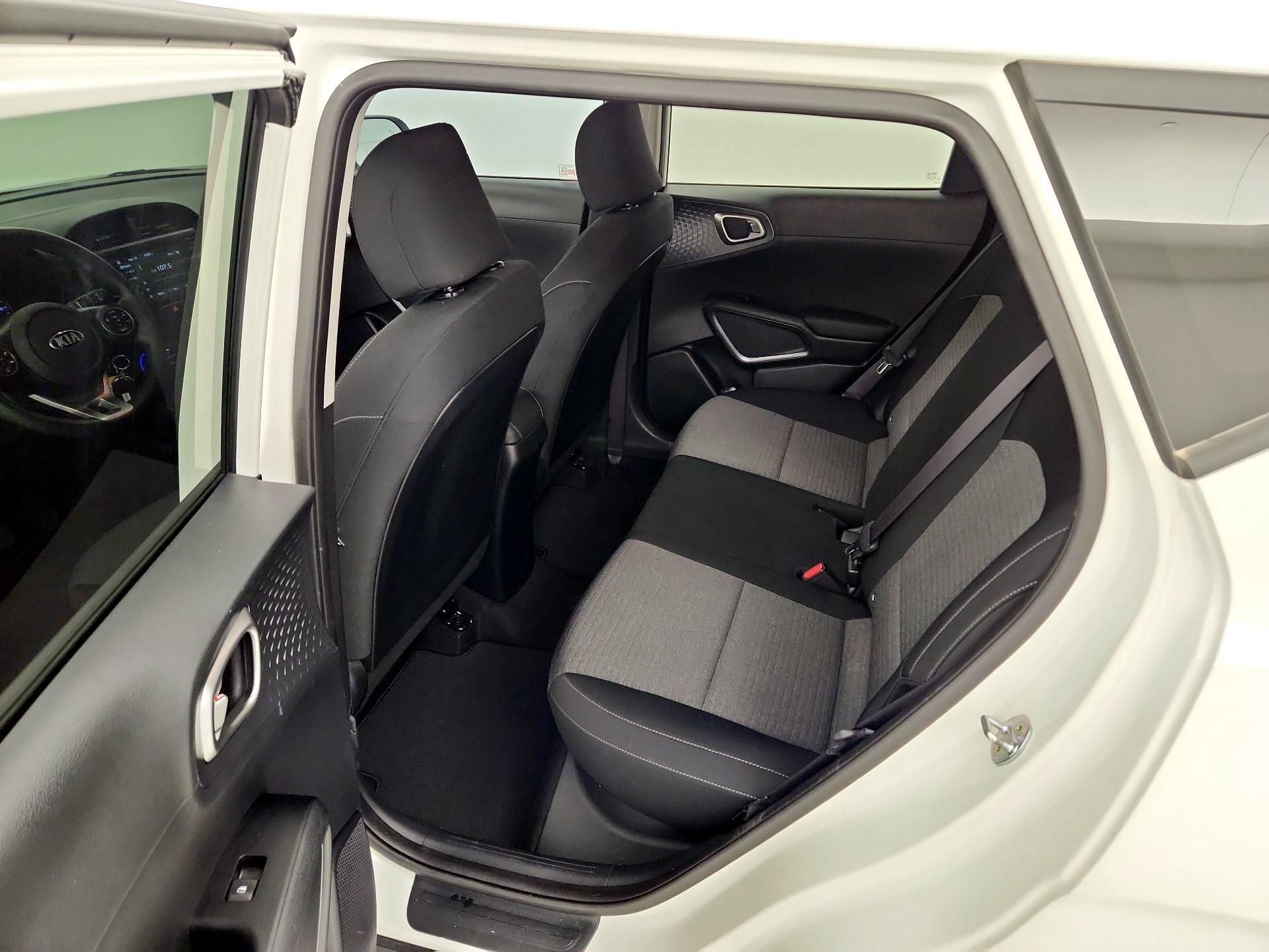 Thumbnail: 2020 Kia Soul - 19