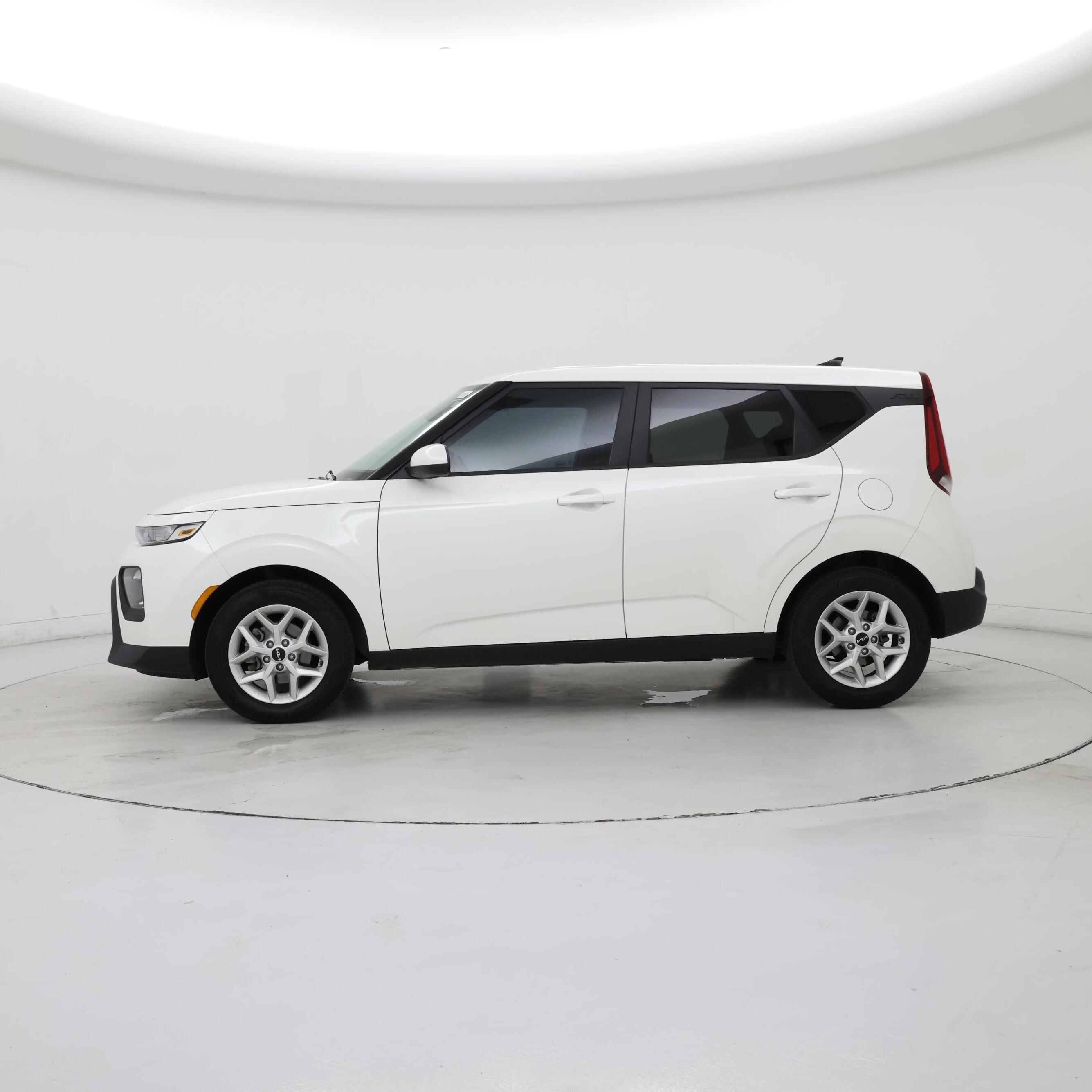 Thumbnail: 2020 Kia Soul - 3