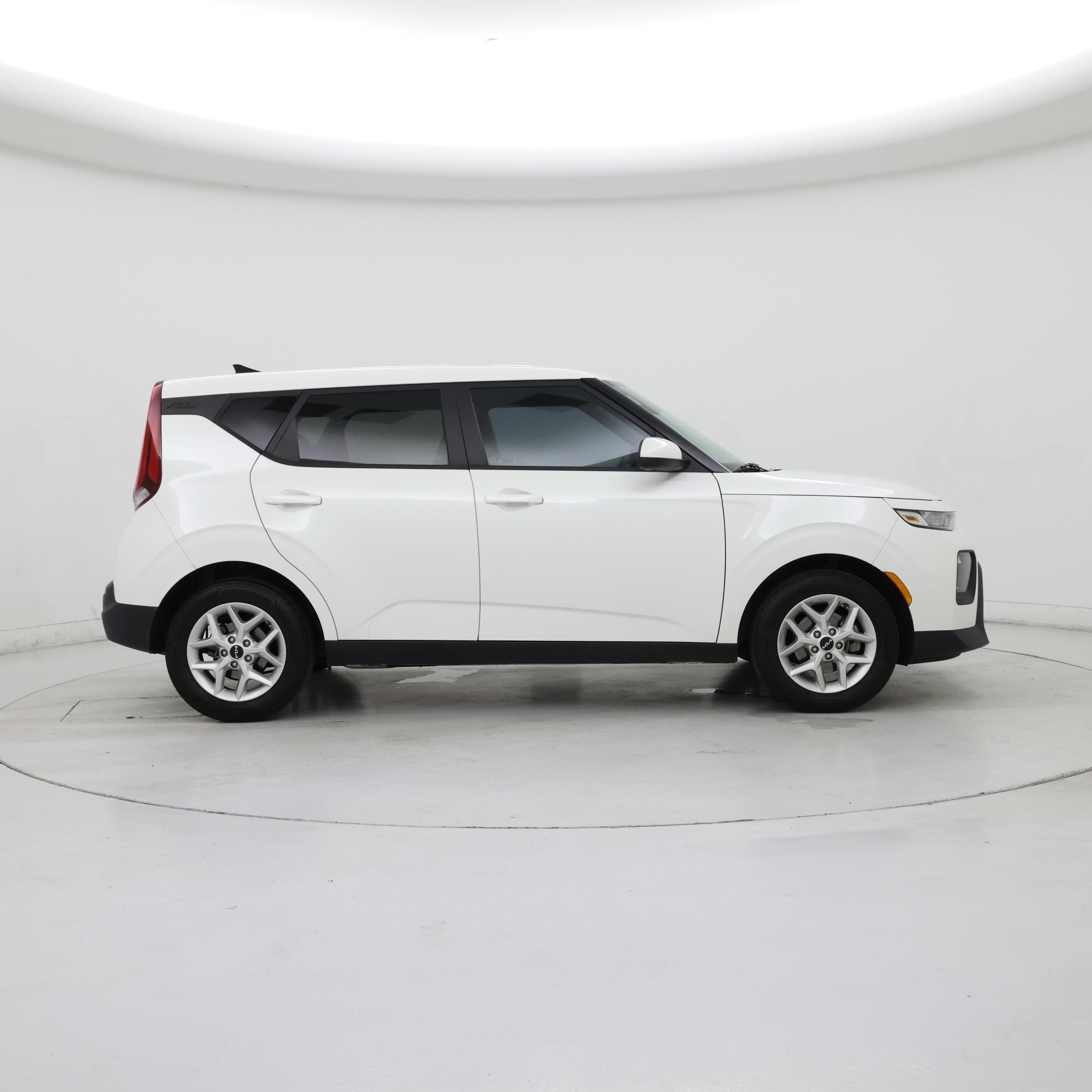 Thumbnail: 2020 Kia Soul - 7