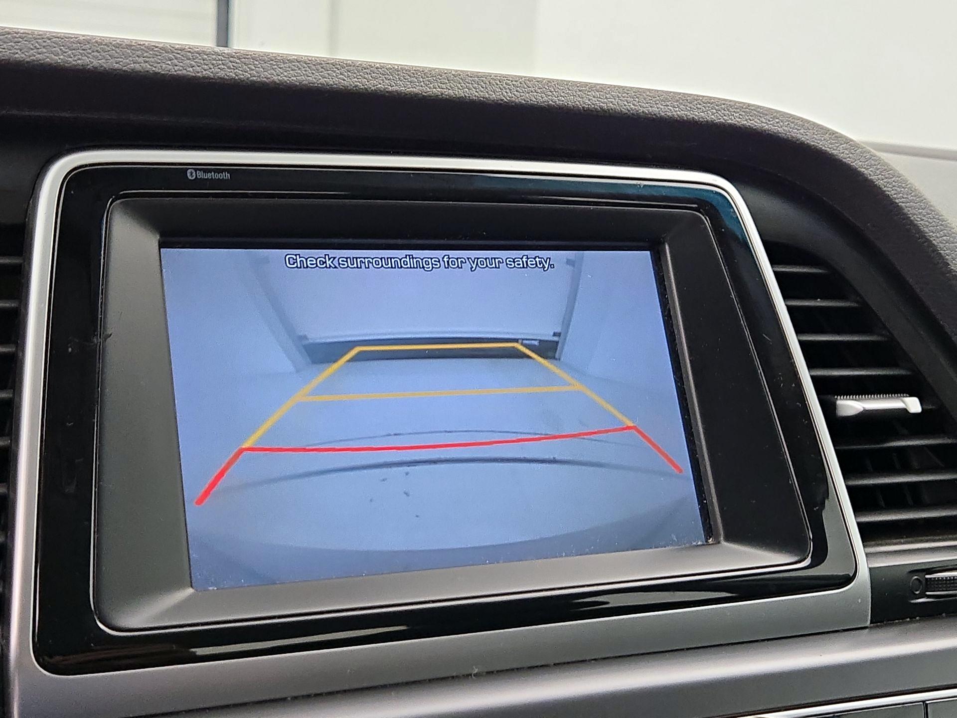 Thumbnail: 2019 Hyundai Sonata - 14